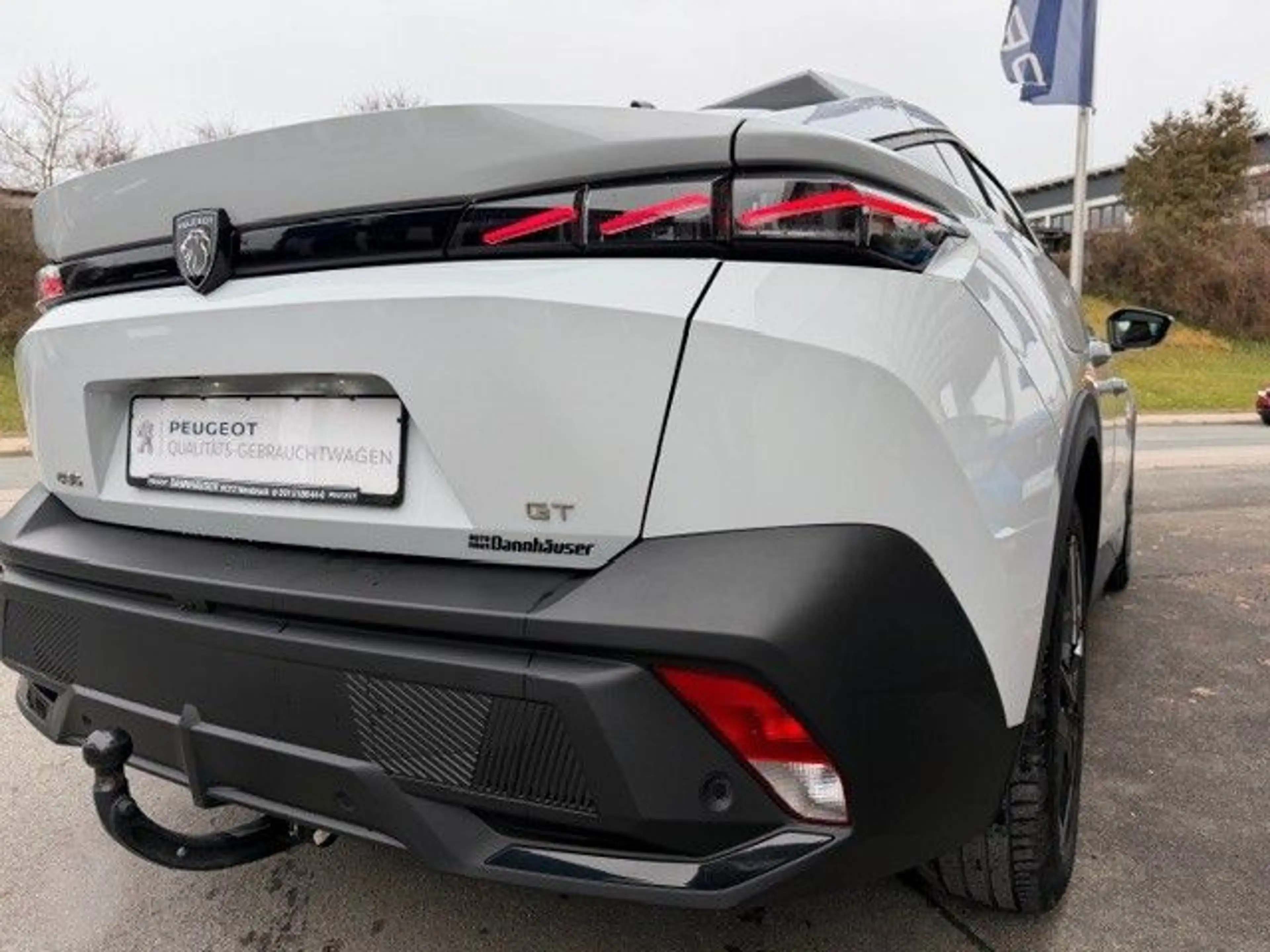 Peugeot 408 PureTech 130 EAT8 GT, AHK, FOCAL,360°K.,1.Hd — photo 7
