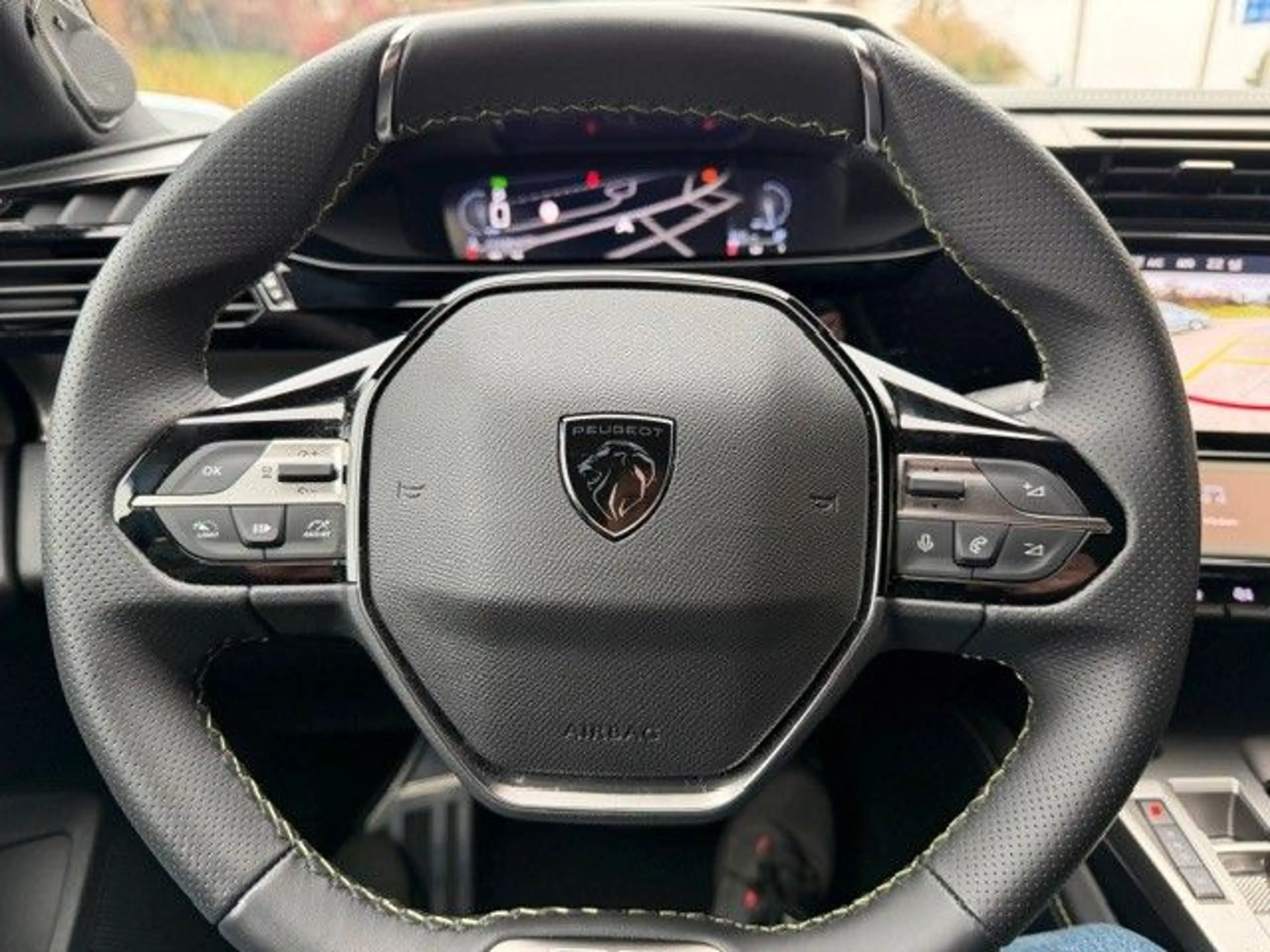 Peugeot 408 PureTech 130 EAT8 GT, AHK, FOCAL,360°K.,1.Hd — photo 14