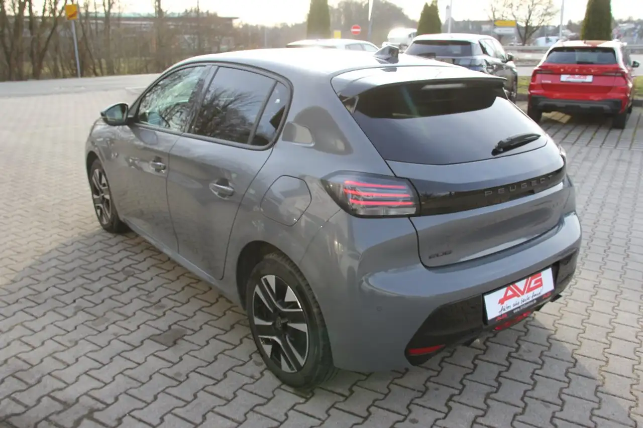 Peugeot 208 Allure LED Klimaautomatik Sunset PDC vo/hi 9