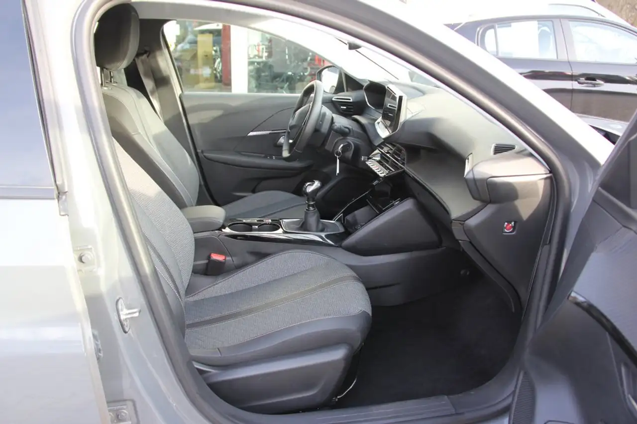 Peugeot 208 Allure LED Klimaautomatik Sunset PDC vo/hi 11