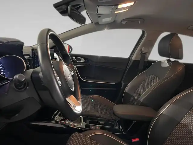 Kia Xceed view 3