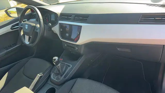 Seat Ibiza view 10