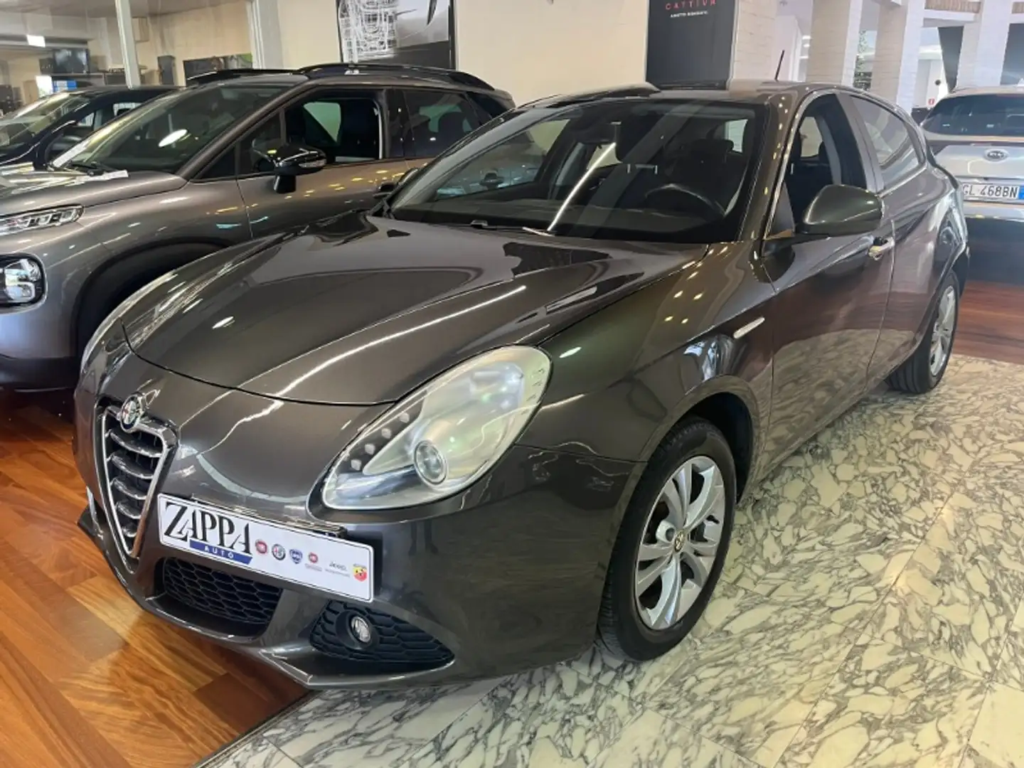 Alfa Romeo Giulietta 1.4 Turbo Progression Grigio - 1