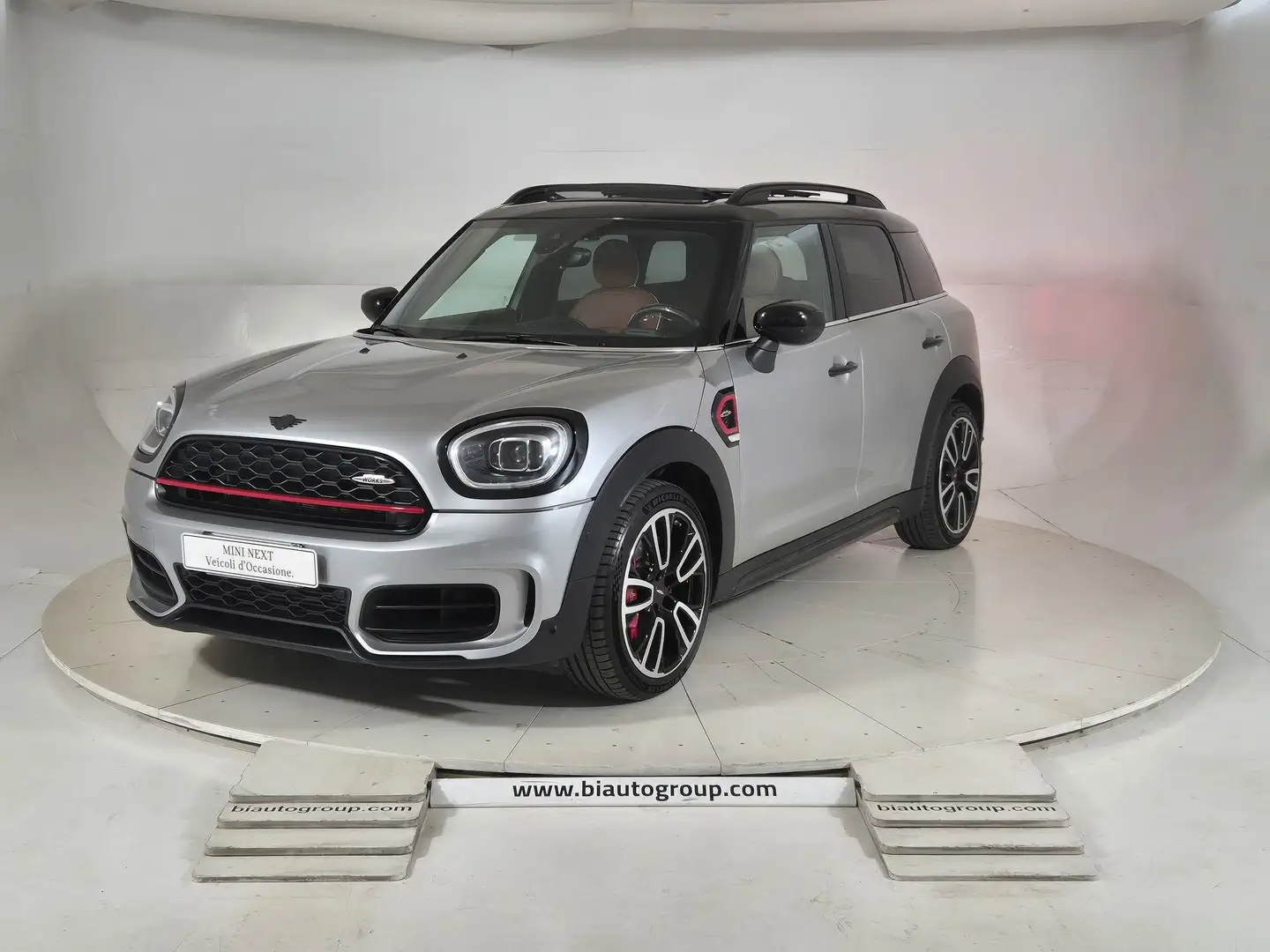 MINI John Cooper Works Countryman 2020 Benzi Mini Countryman 2.0 JCW Essential auto Červená - 1