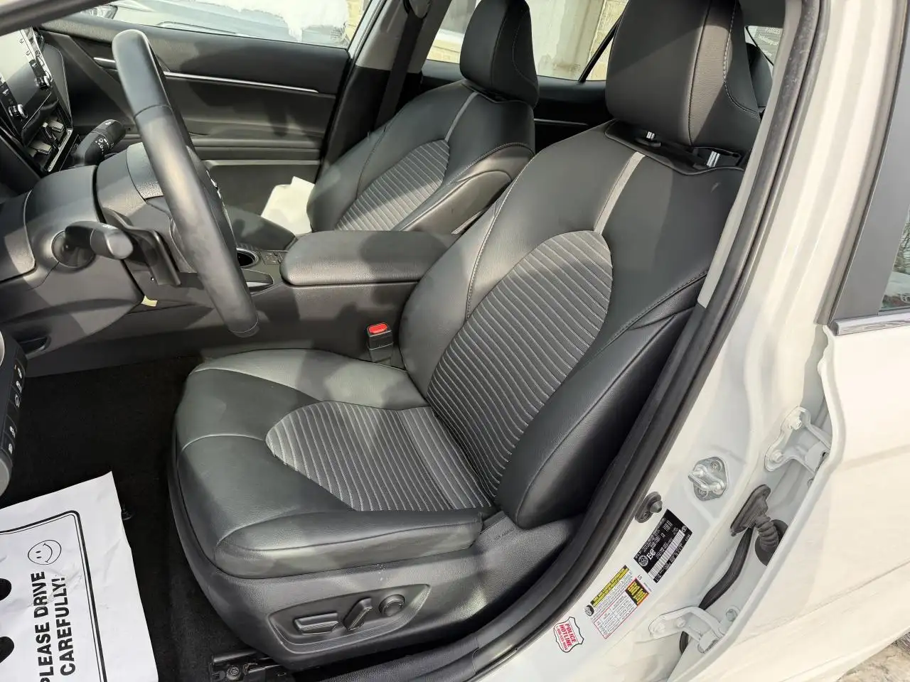 Toyota Camry снимка Toyota Camry