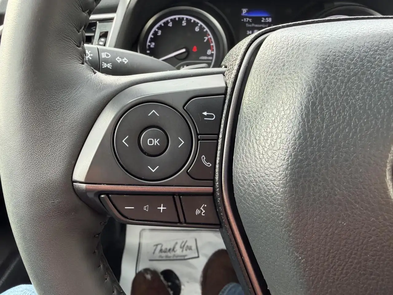 Toyota Camry снимка Toyota Camry