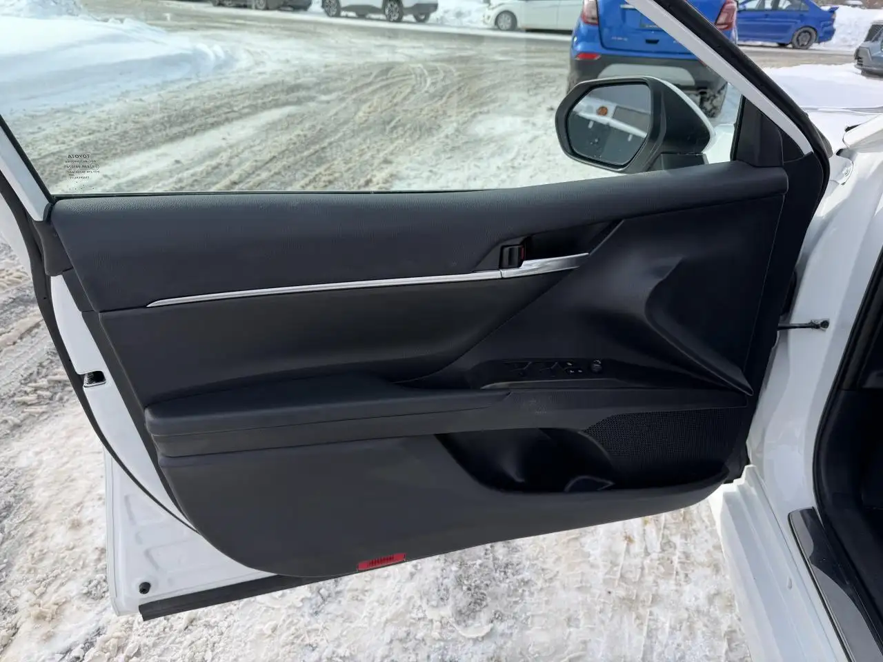 Toyota Camry снимка Toyota Camry