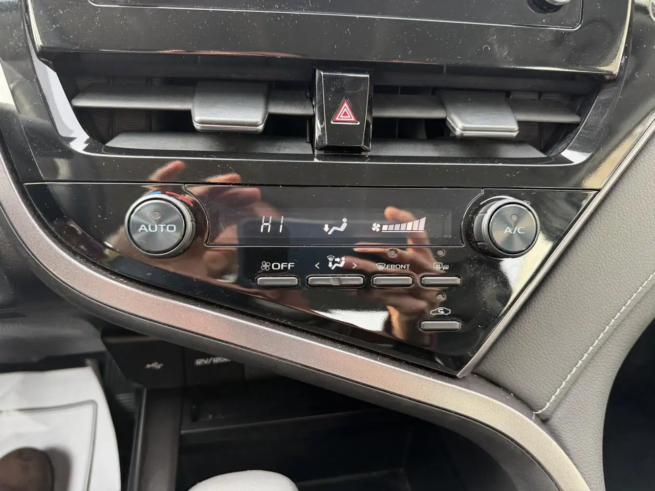 Toyota Camry снимка Toyota Camry