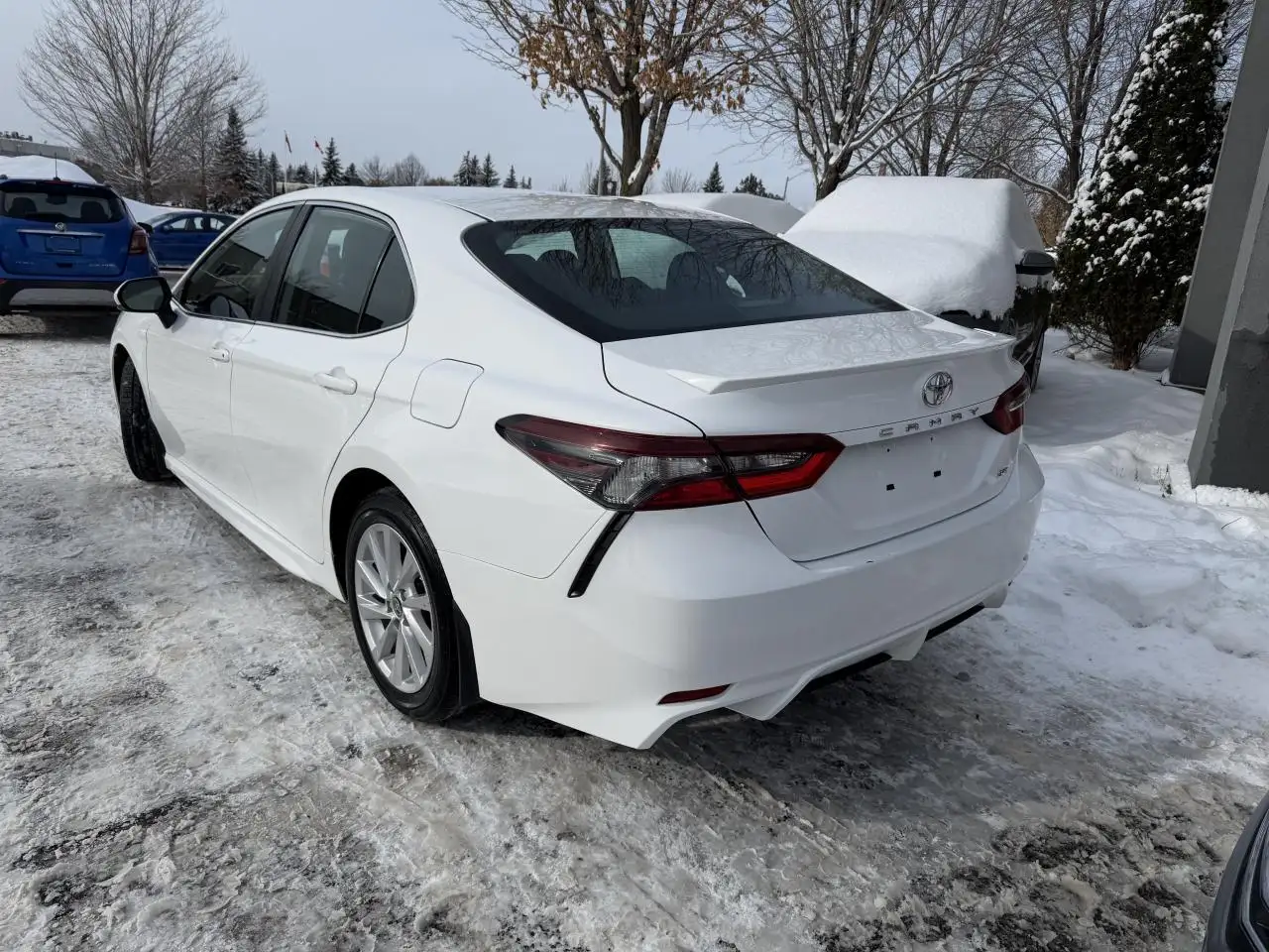Toyota Camry снимка Toyota Camry