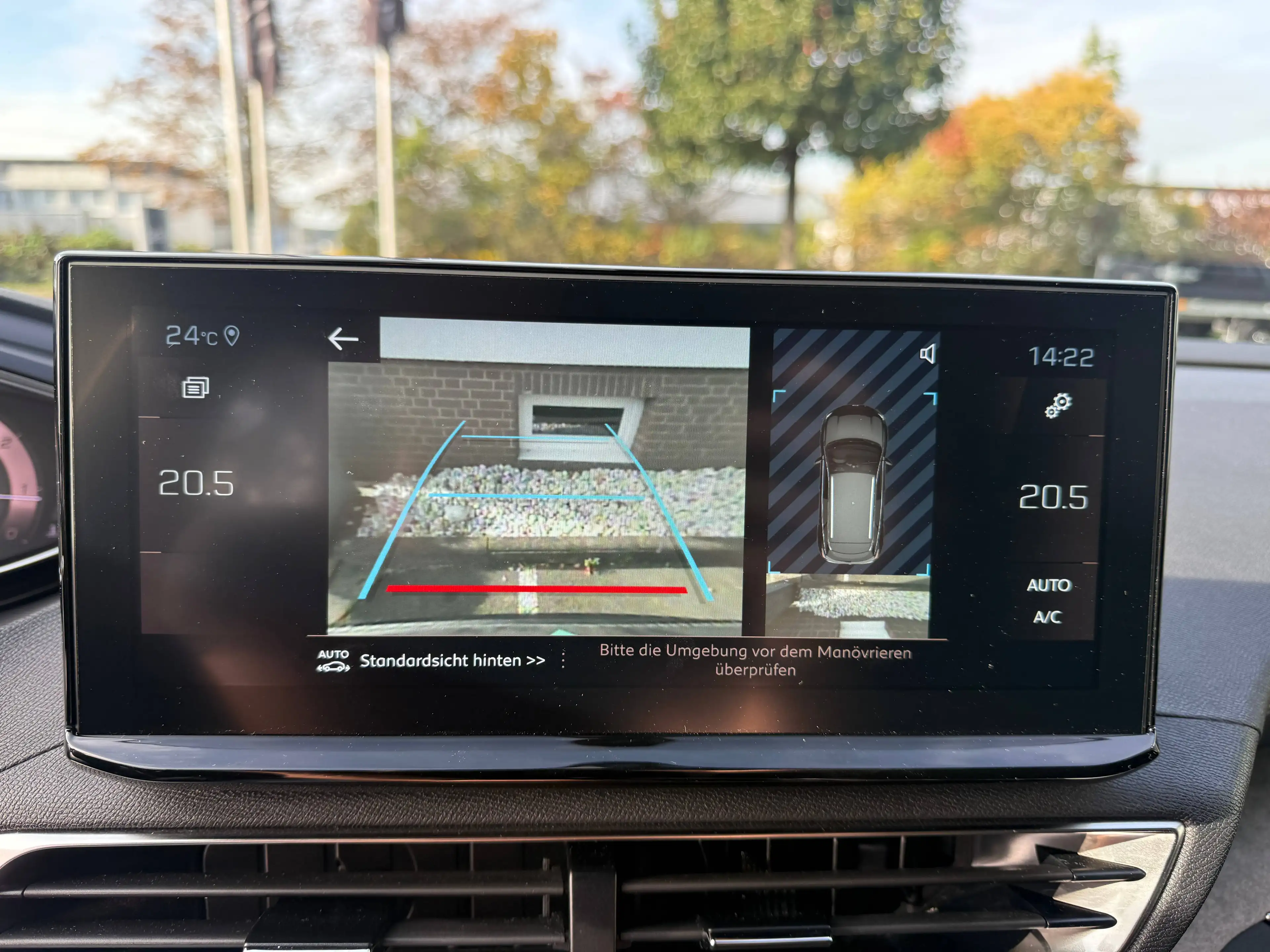 Peugeot 3008 GT BlueHDi 130 EAT8 — photo 10