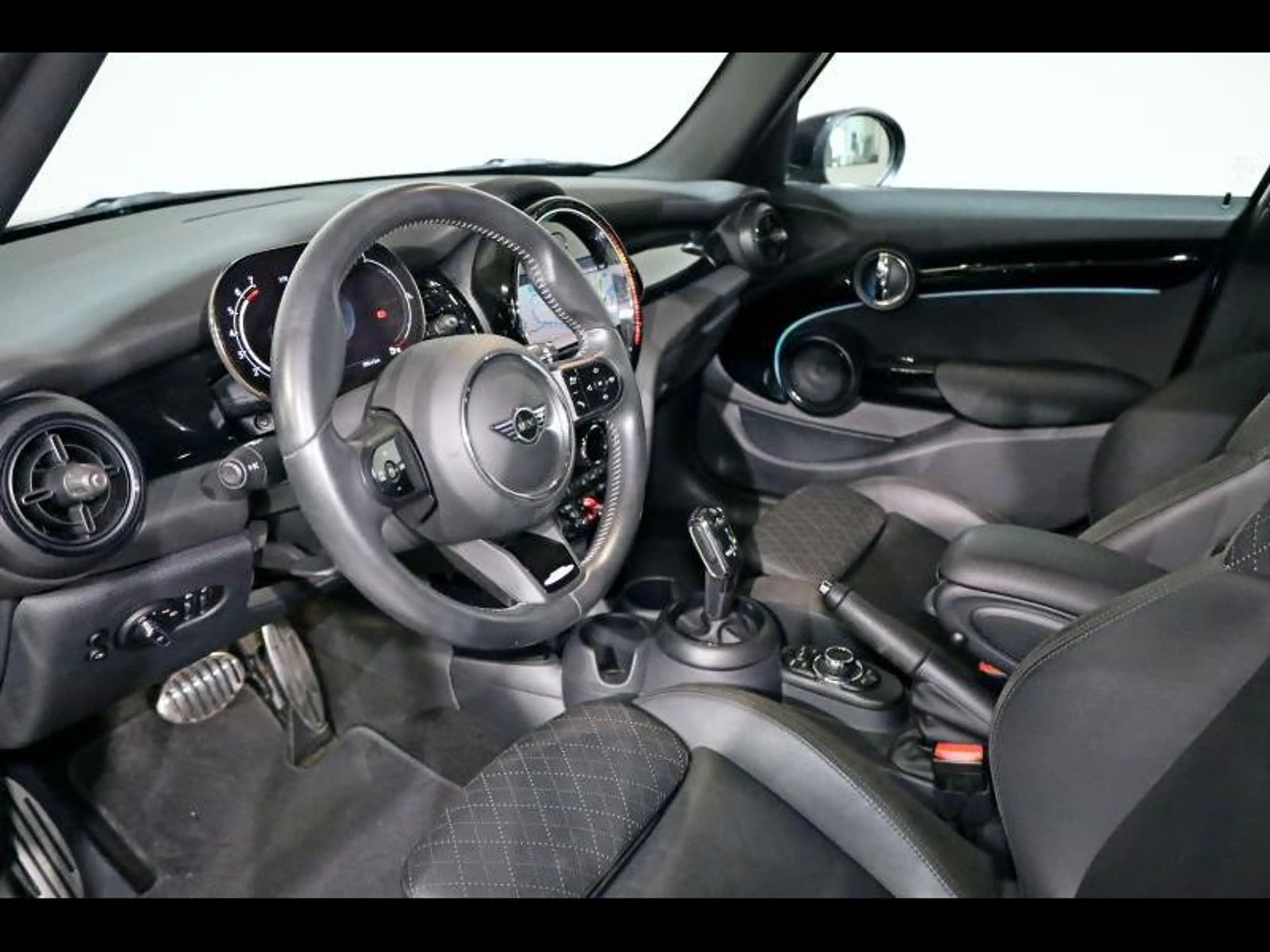 MINI One Hatch 5 portes — photo 6