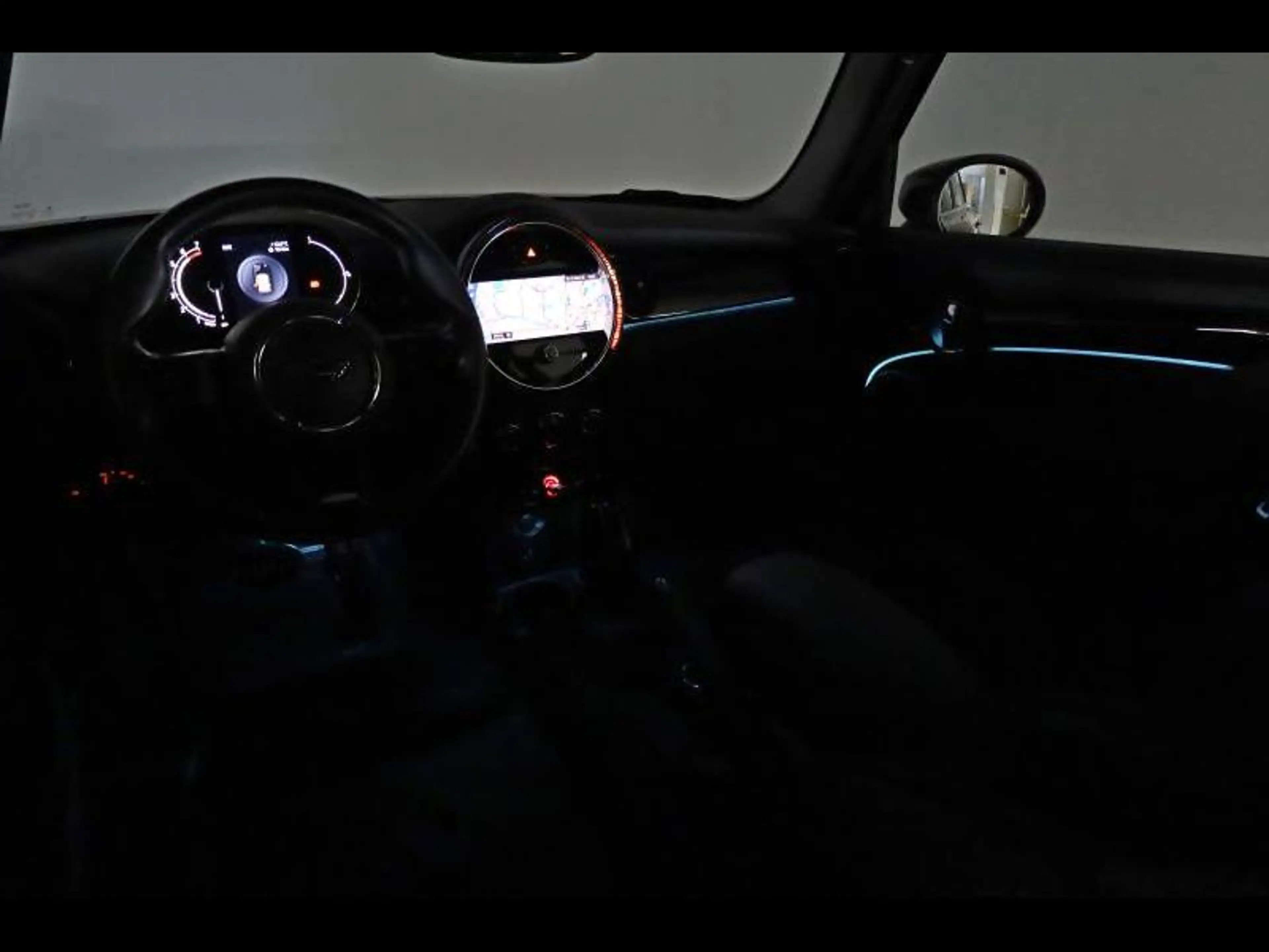 MINI One Hatch 5 portes — photo 12