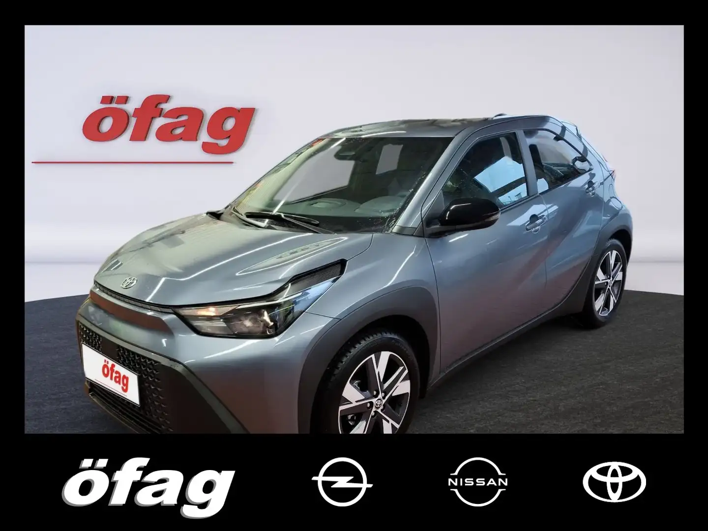 Toyota Aygo X 1.5 Hybrid Active CVT Grau - 1