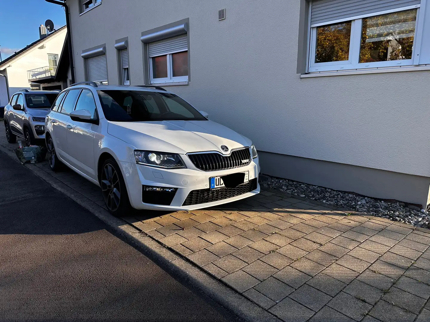 Skoda Octavia RS Weiß - 2