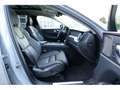 Volvo XC60 T6 AWD Plus Dark Recharge Plug-In Hybrid AWD Gris - thumbnail 13