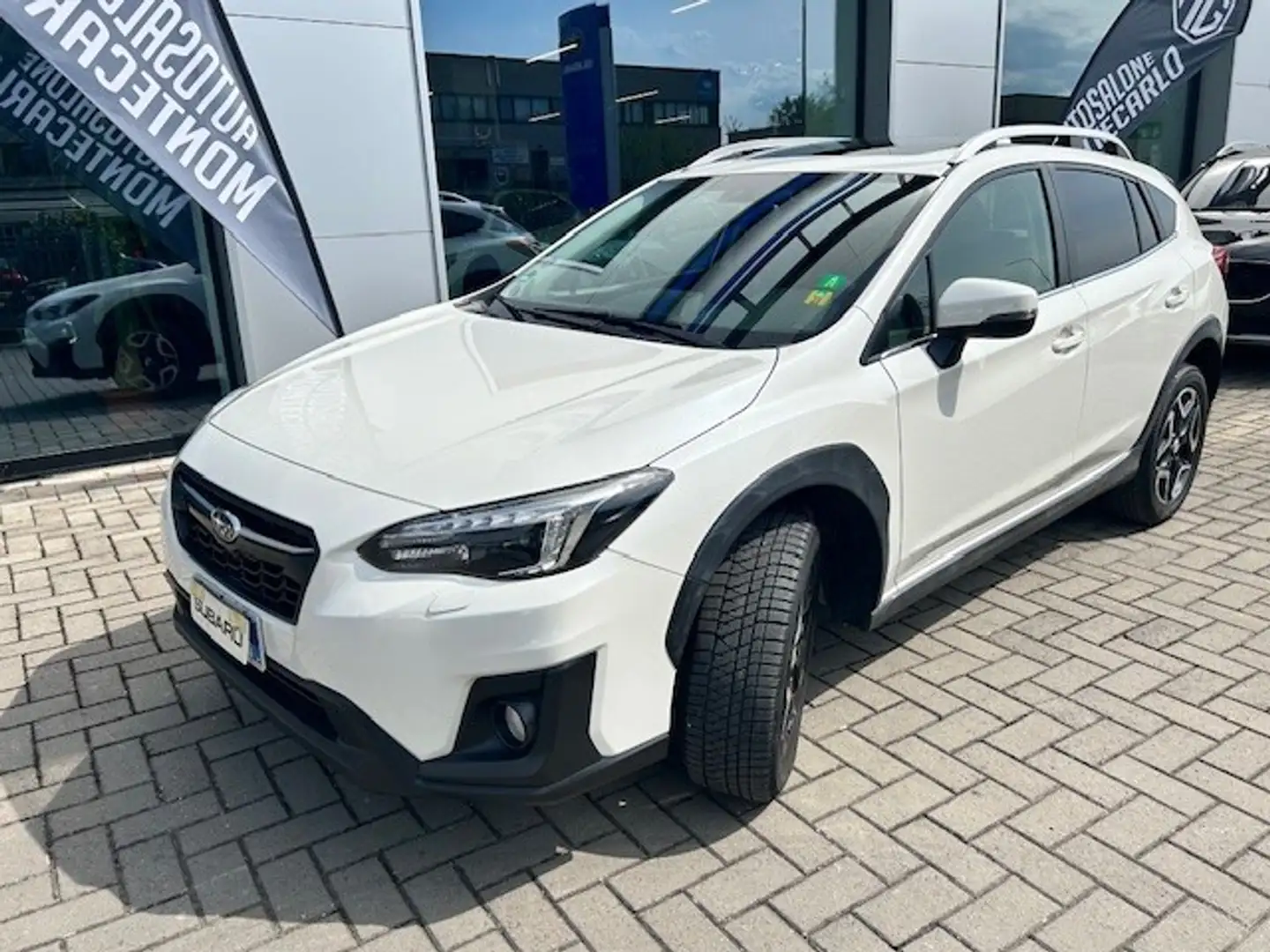 Subaru XV 2.0i Lineartronic Premium Bílá - 1