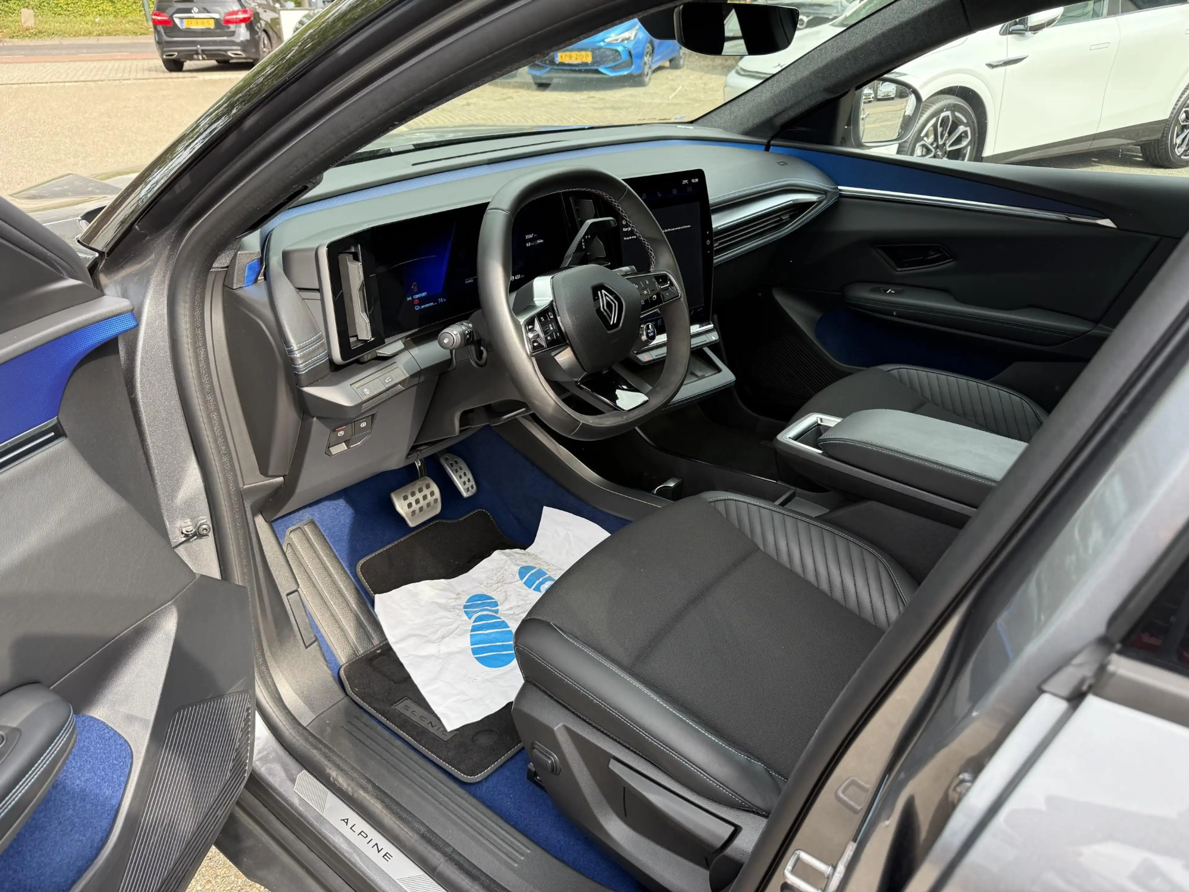 Renault Scenic E-Tech EV87 long range esprit Alpine VAN: 40.900,- — photo 2