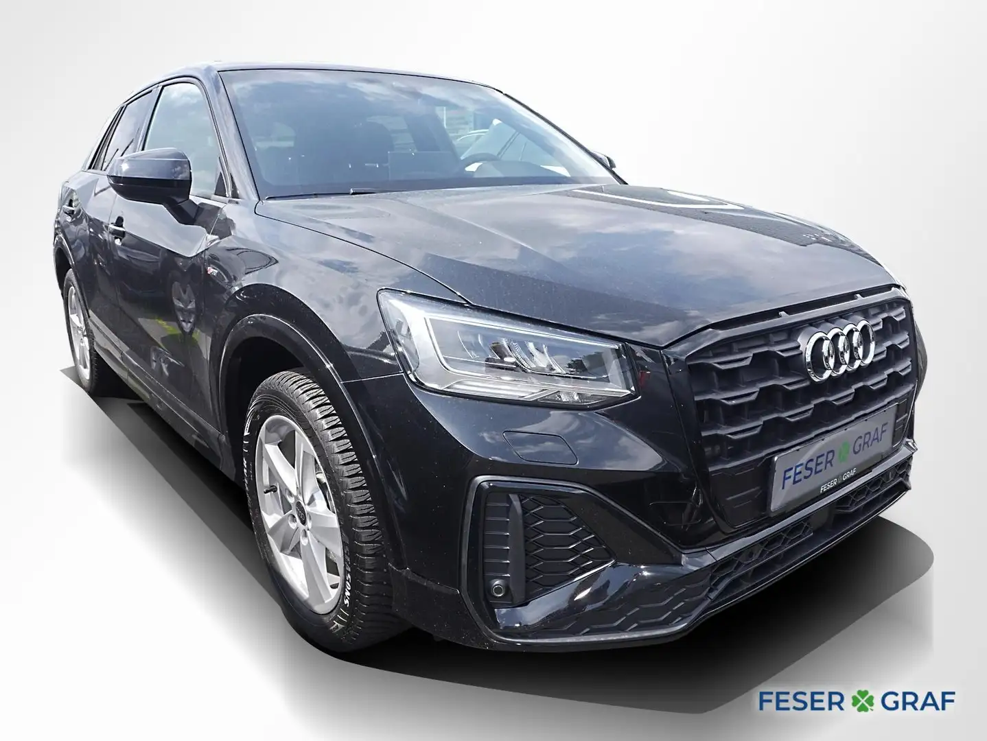 Audi Q2 35 TFSI 2x S line AHK Navi RüKa Zwart - 2