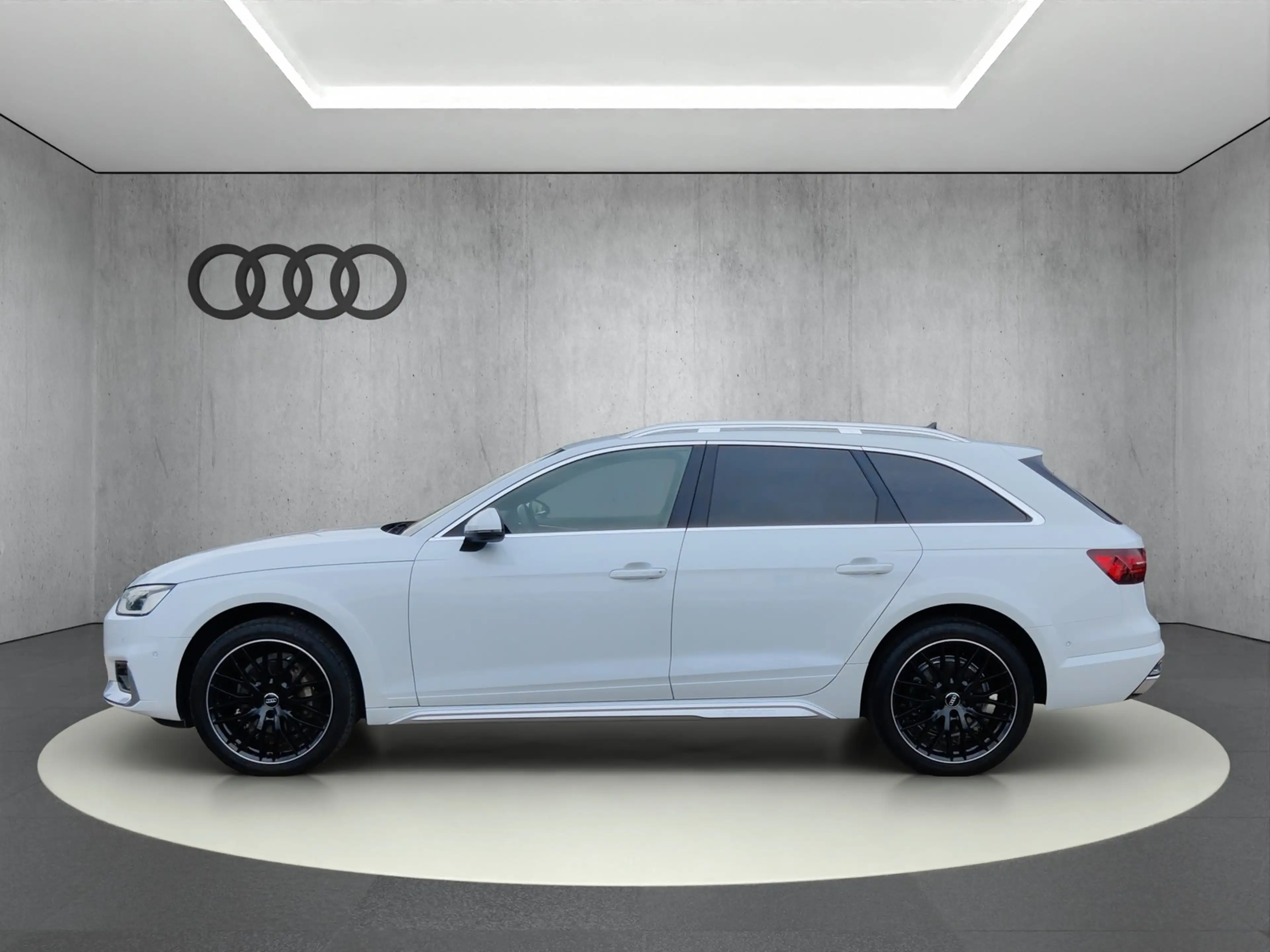 Audi A4 allroad 40 TDI quattro S-tronic — photo 8
