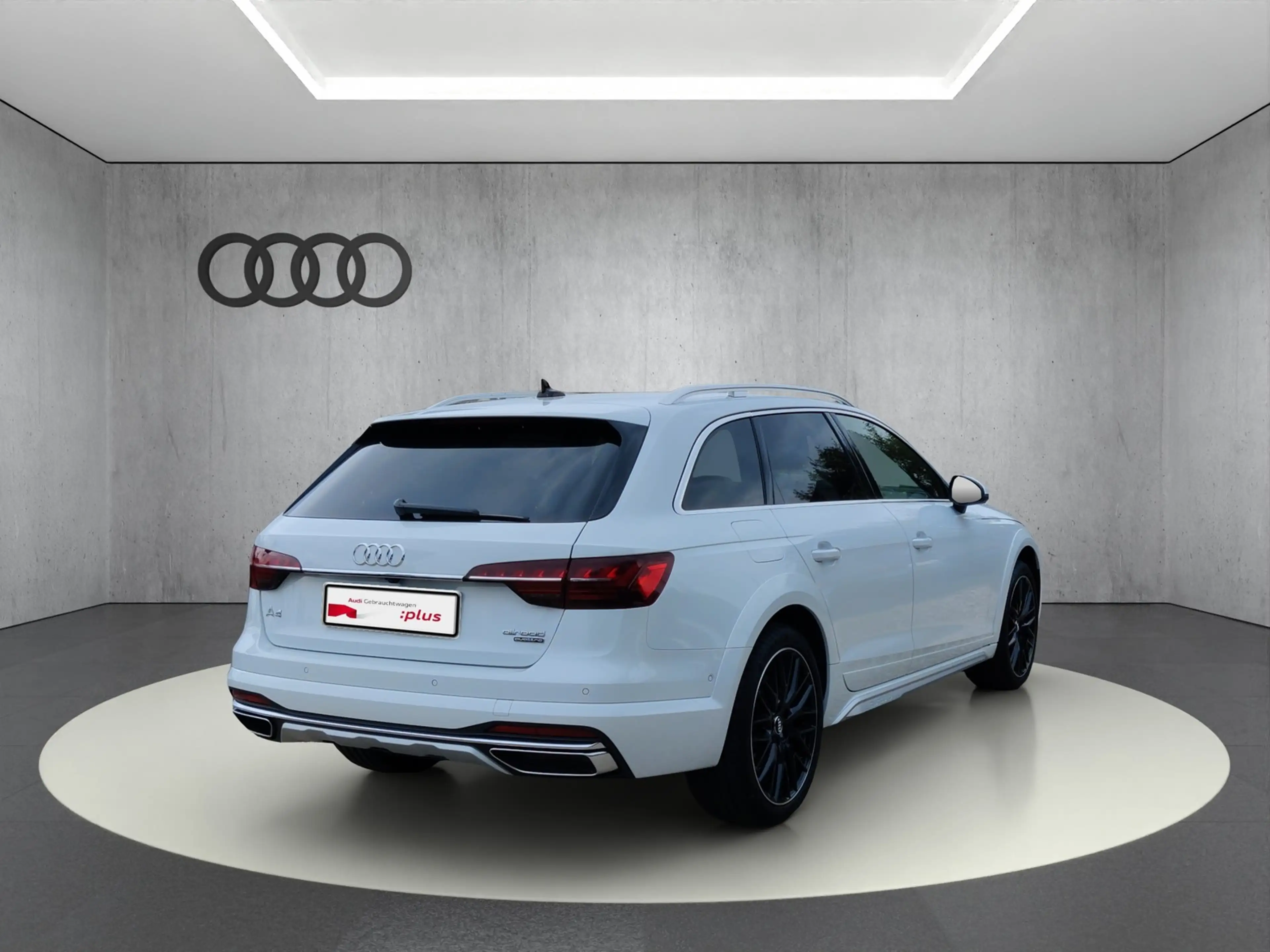 Audi A4 allroad 40 TDI quattro S-tronic — photo 7