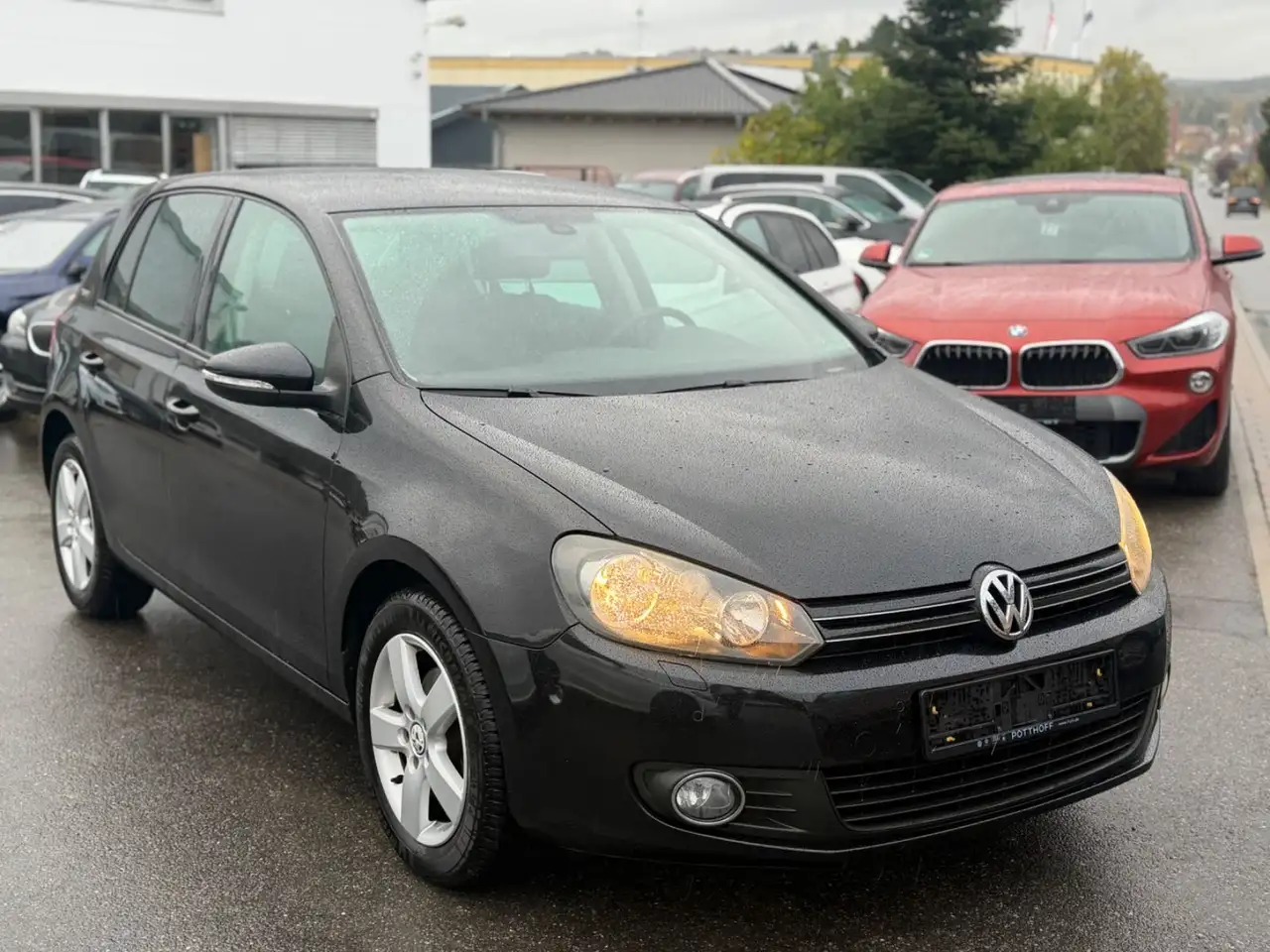 Volkswagen Golf VI Team*NEU*TÜV*87KM*1.6TDI*Sitzhei* — photo 1 of 40