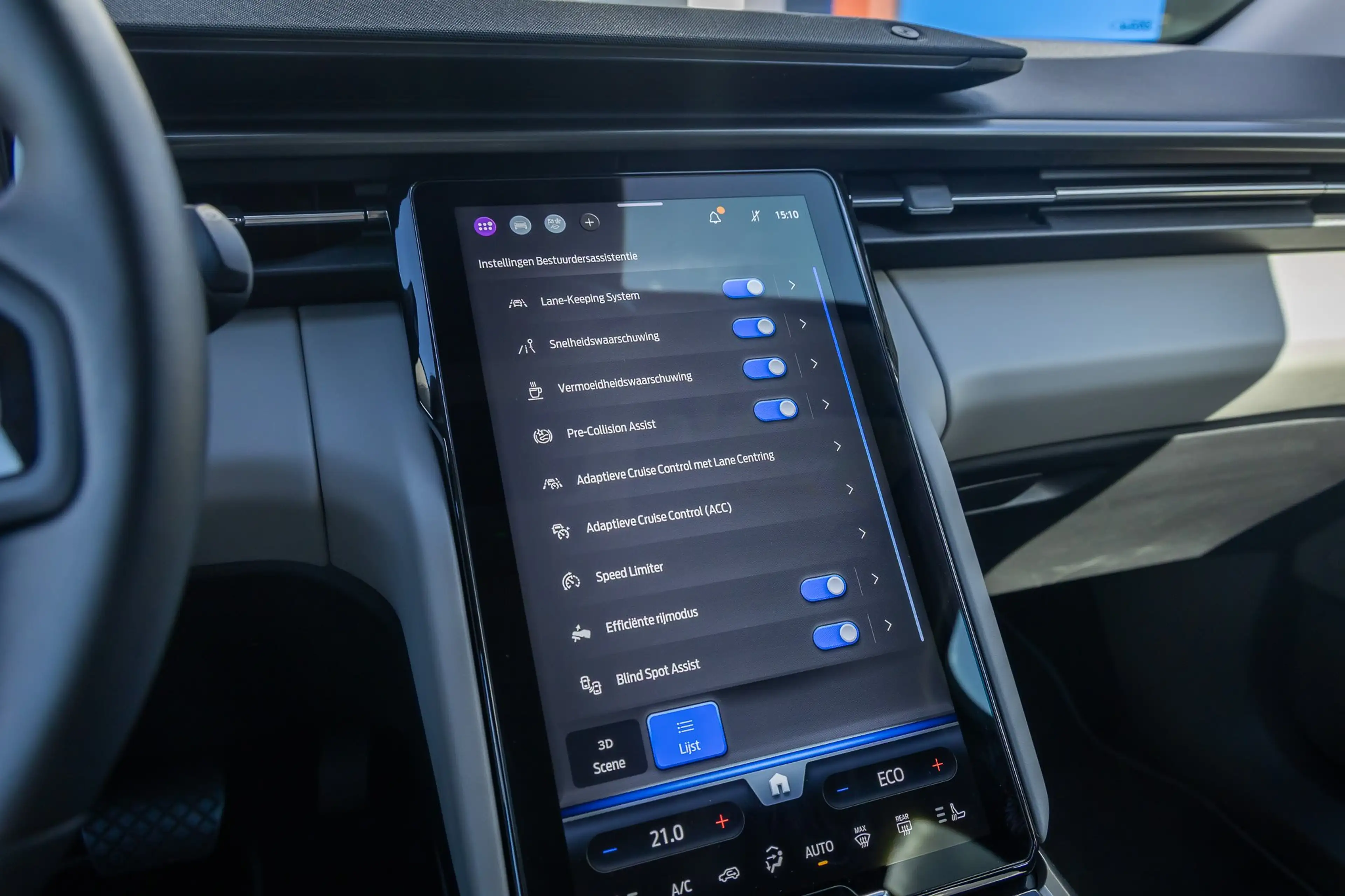 Ford Explorer Premium Extended Range AWD 77 kWh | Head-up displa — photo 45