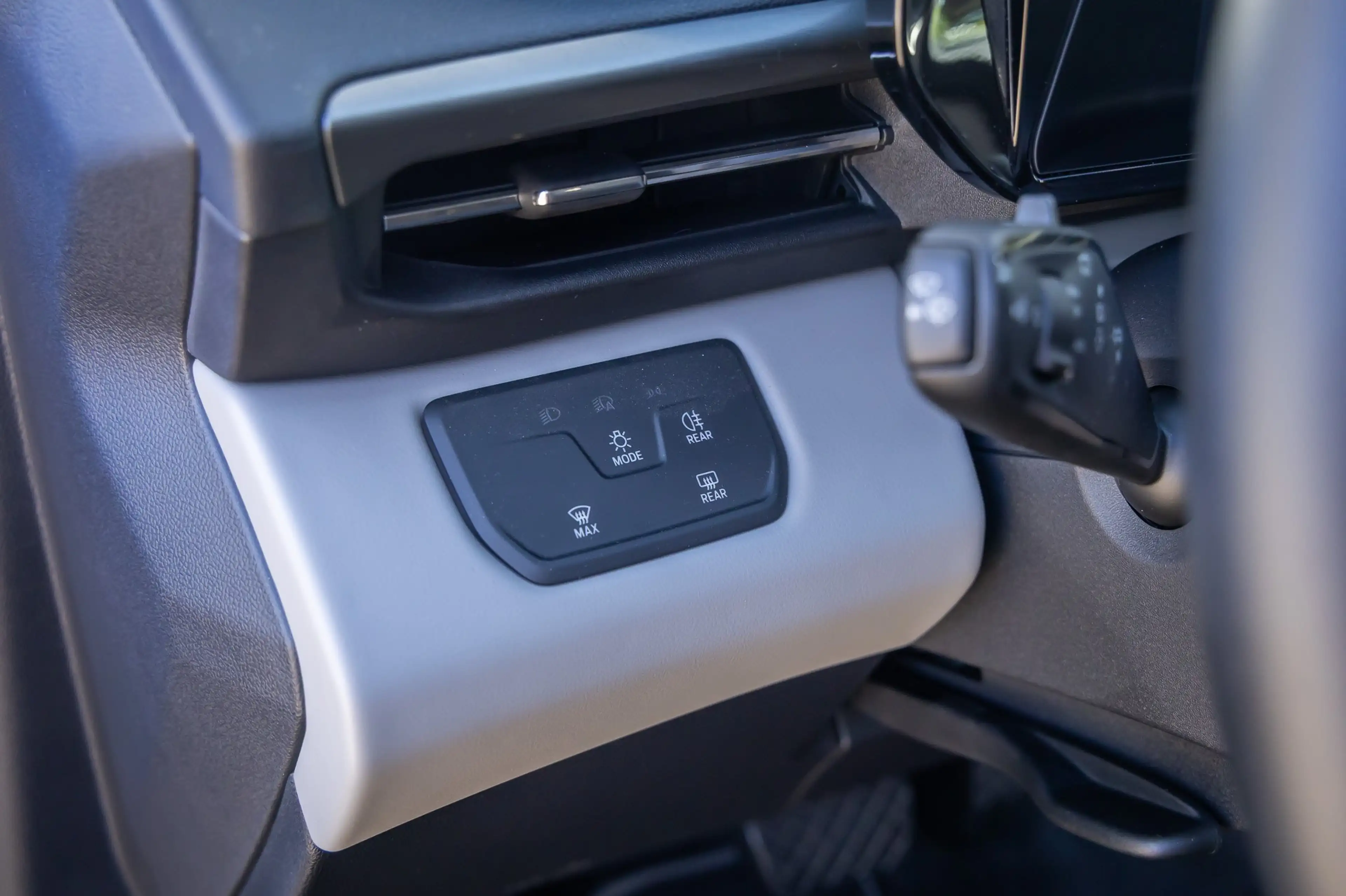 Ford Explorer Premium Extended Range AWD 77 kWh | Head-up displa — photo 19