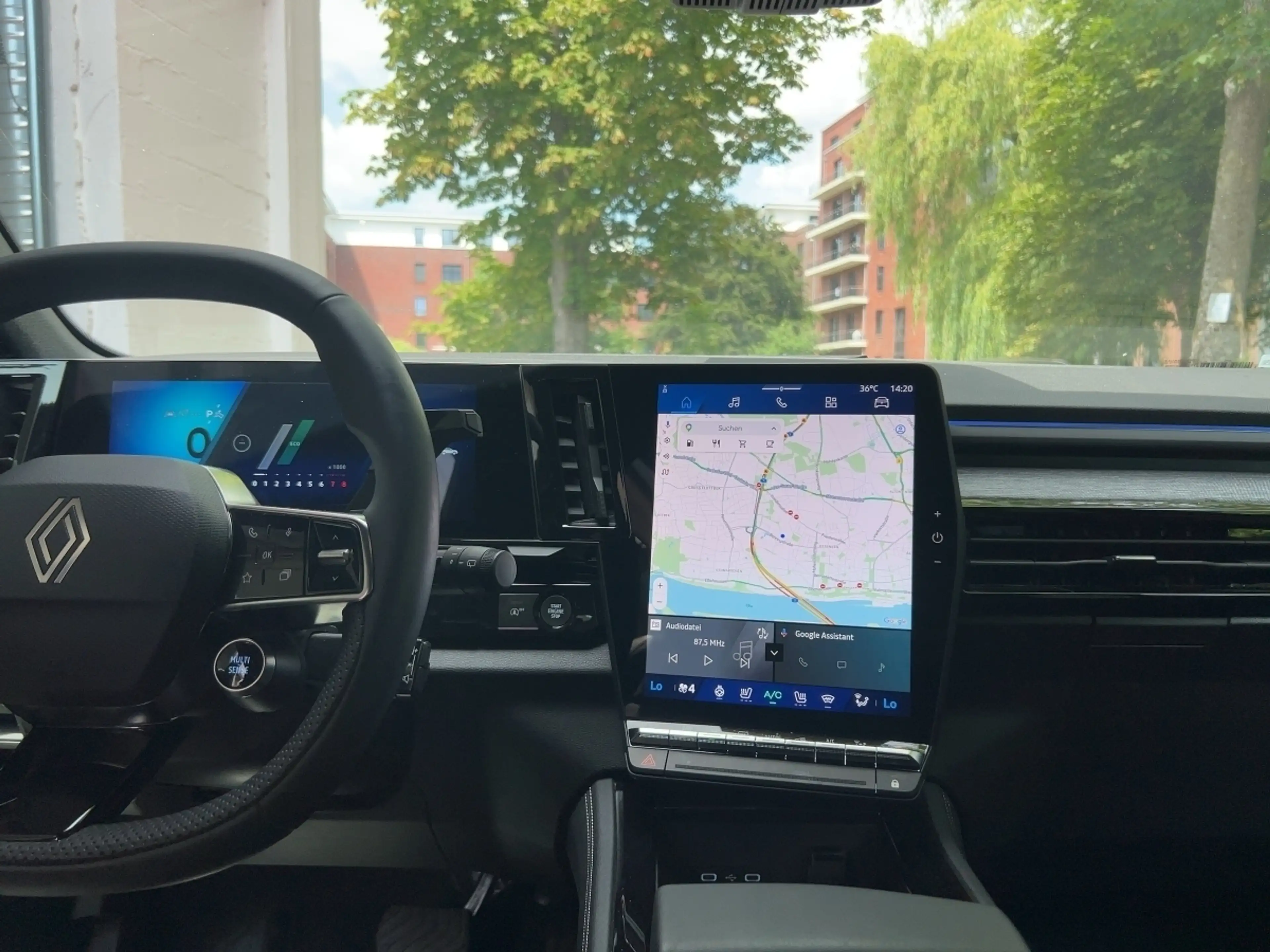 Renault Austral Techno Mild Hybrid 160 Automatik SHZ PDC — photo 12