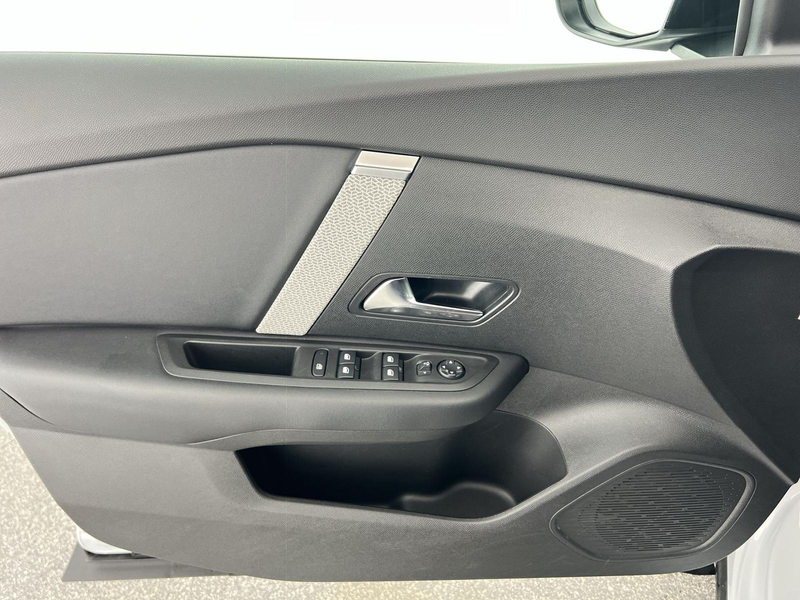 Citroen C4 1.2 12V e-THP / PureTech — photo 11