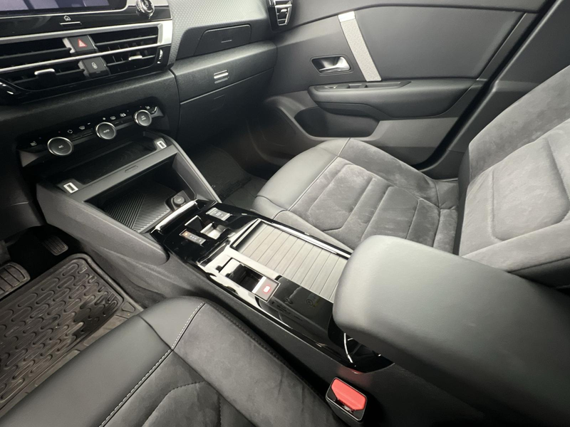 Citroen C4 1.2 12V e-THP / PureTech — photo 14