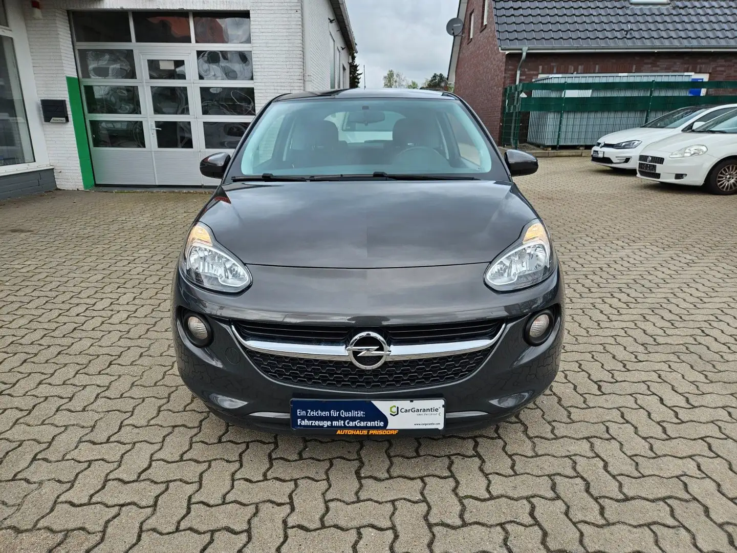 Opel Adam Gris - 2