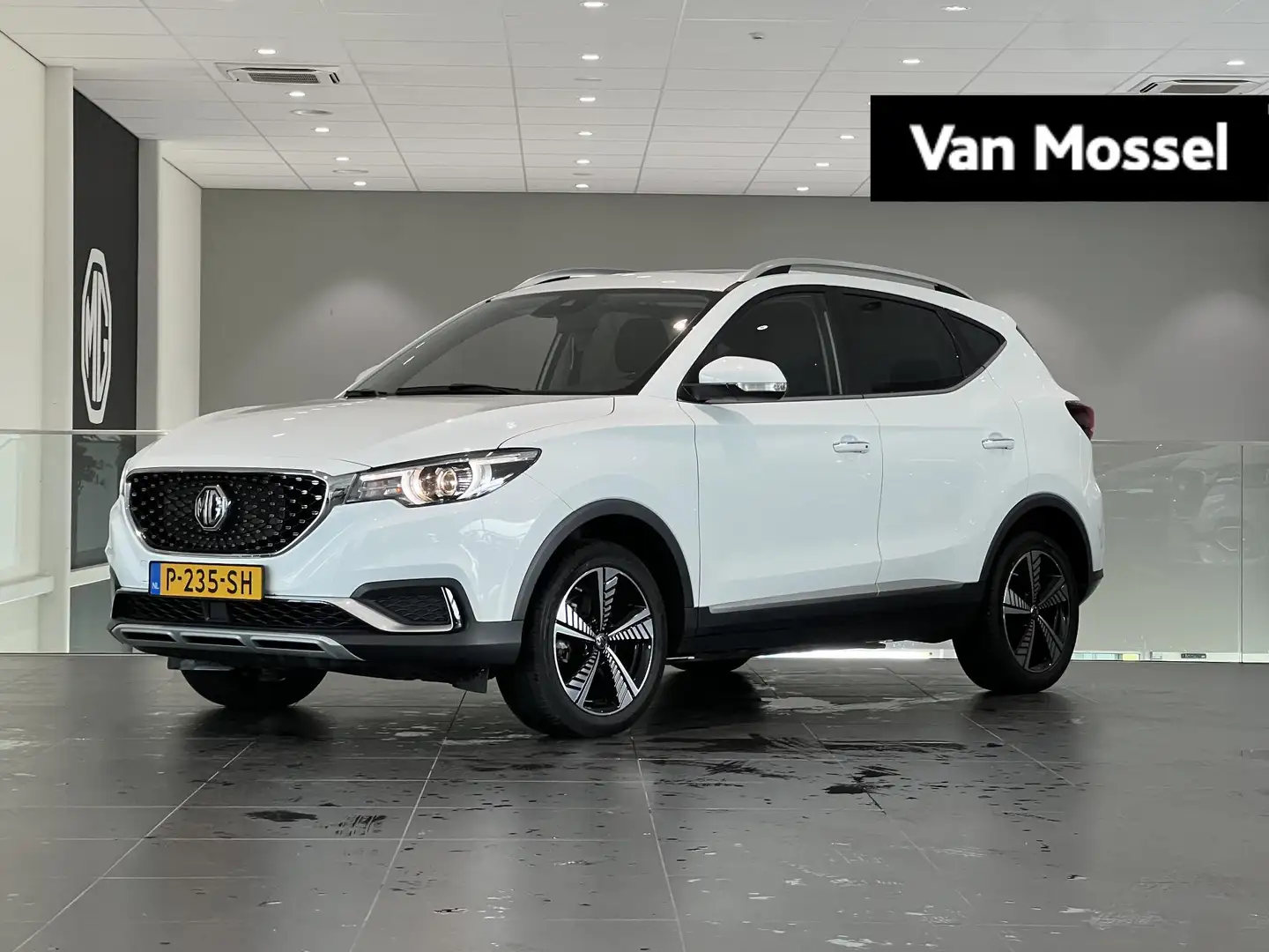 MG ZS EV Luxury 45 kWh | Leder | Navi | Panoramadak | Ap Wit - 1