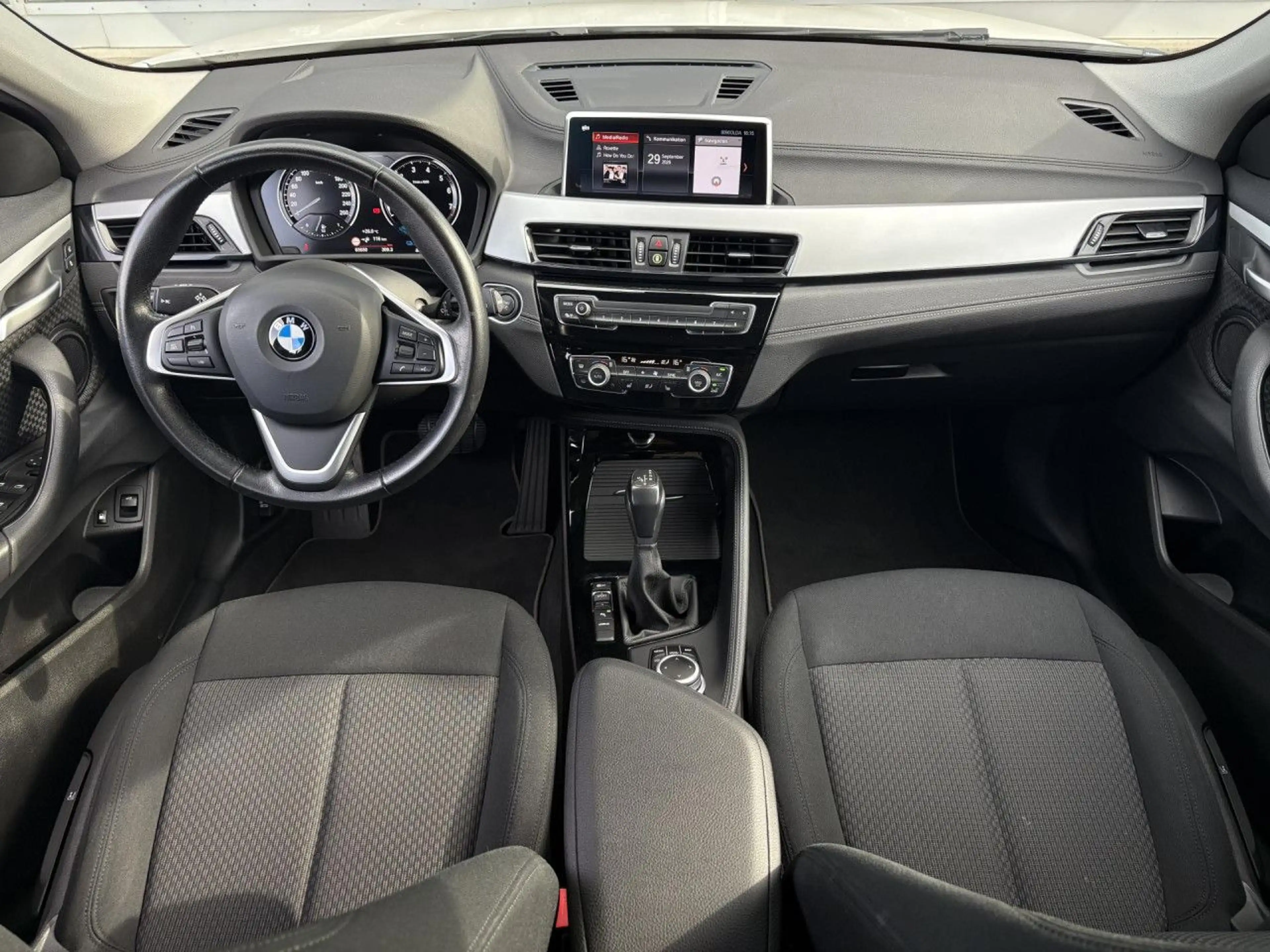 BMW X2 5e LordSt. SHZ PaAs Navi DAB BusiPack. LED — photo 10