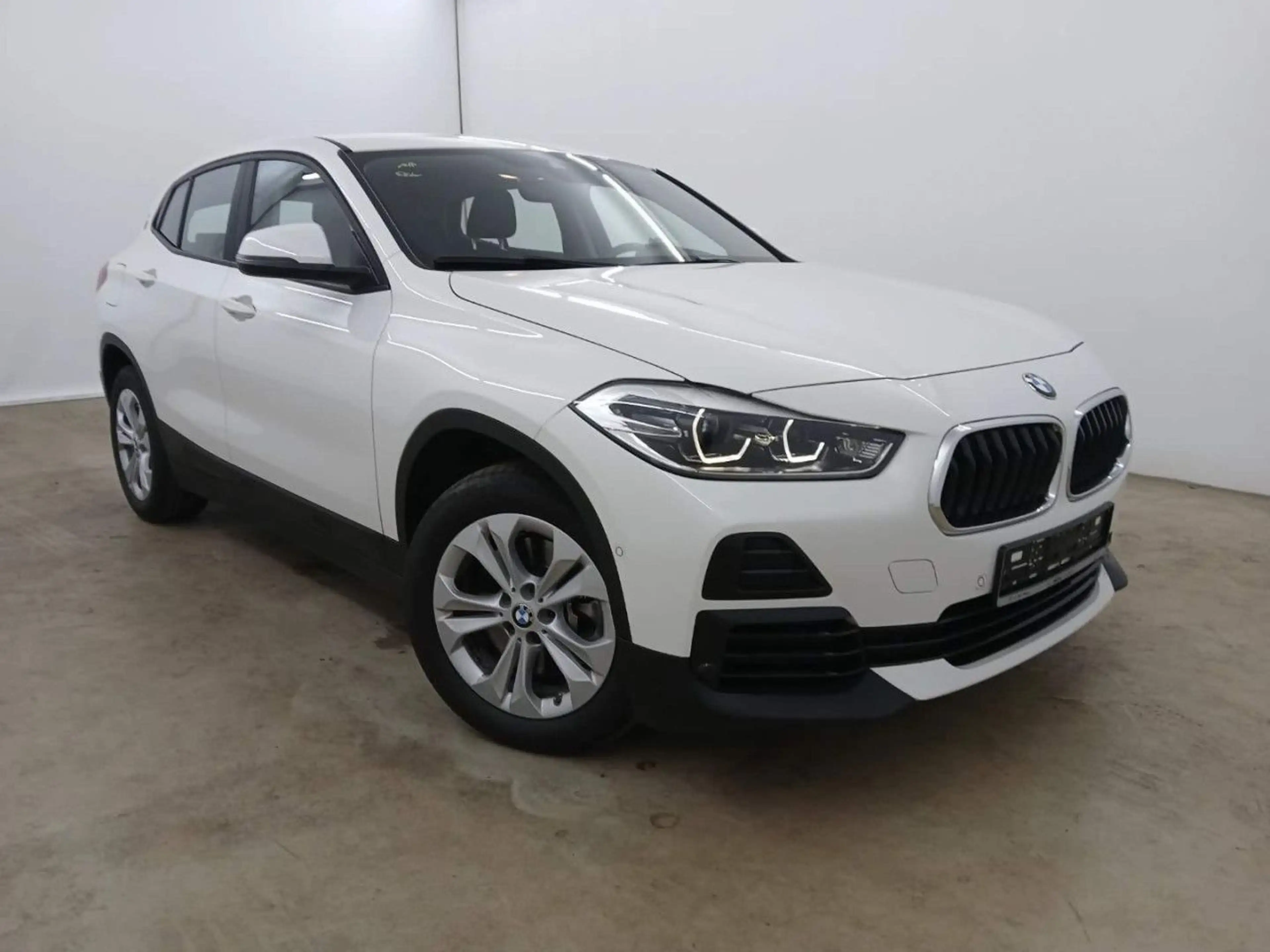 BMW X2 5e LordSt. SHZ PaAs Navi DAB BusiPack. LED — photo 3