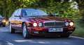Daimler Six 4.0 (SWB) Rot - thumbnail 3