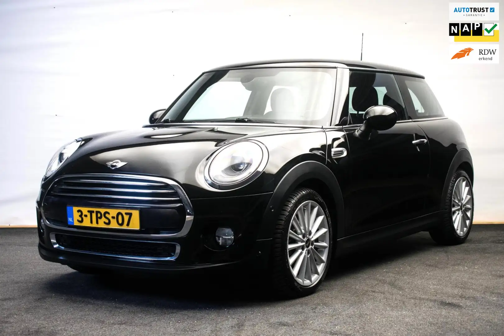 MINI Cooper Mini 1.5 Chili Sport 136PK Automaat ORG NL [ LED S Noir - 1