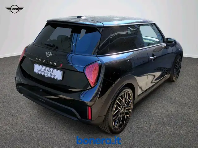 Mini Cooper Cooper view 4