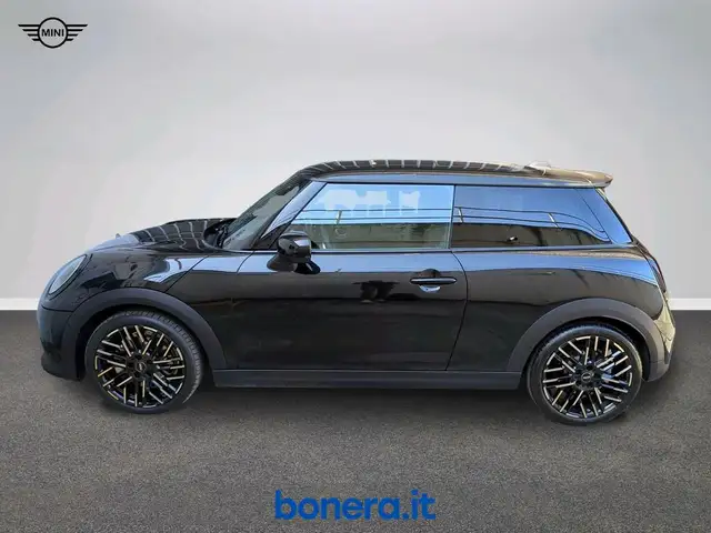 Mini Cooper Cooper view 2