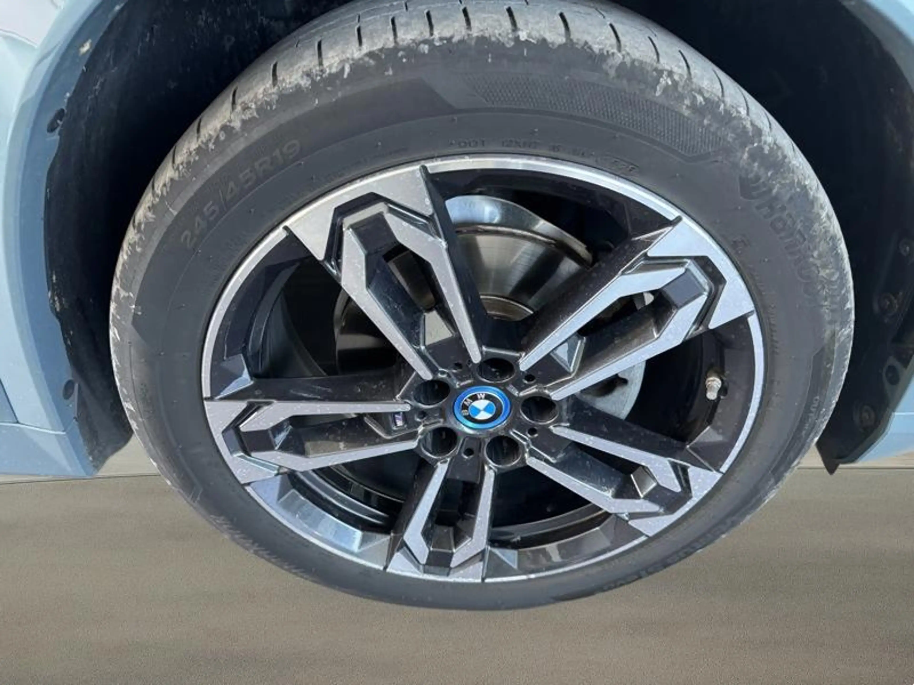 BMW iX1 (U11E)(2022-) 20 eDrive M Sport — photo 4