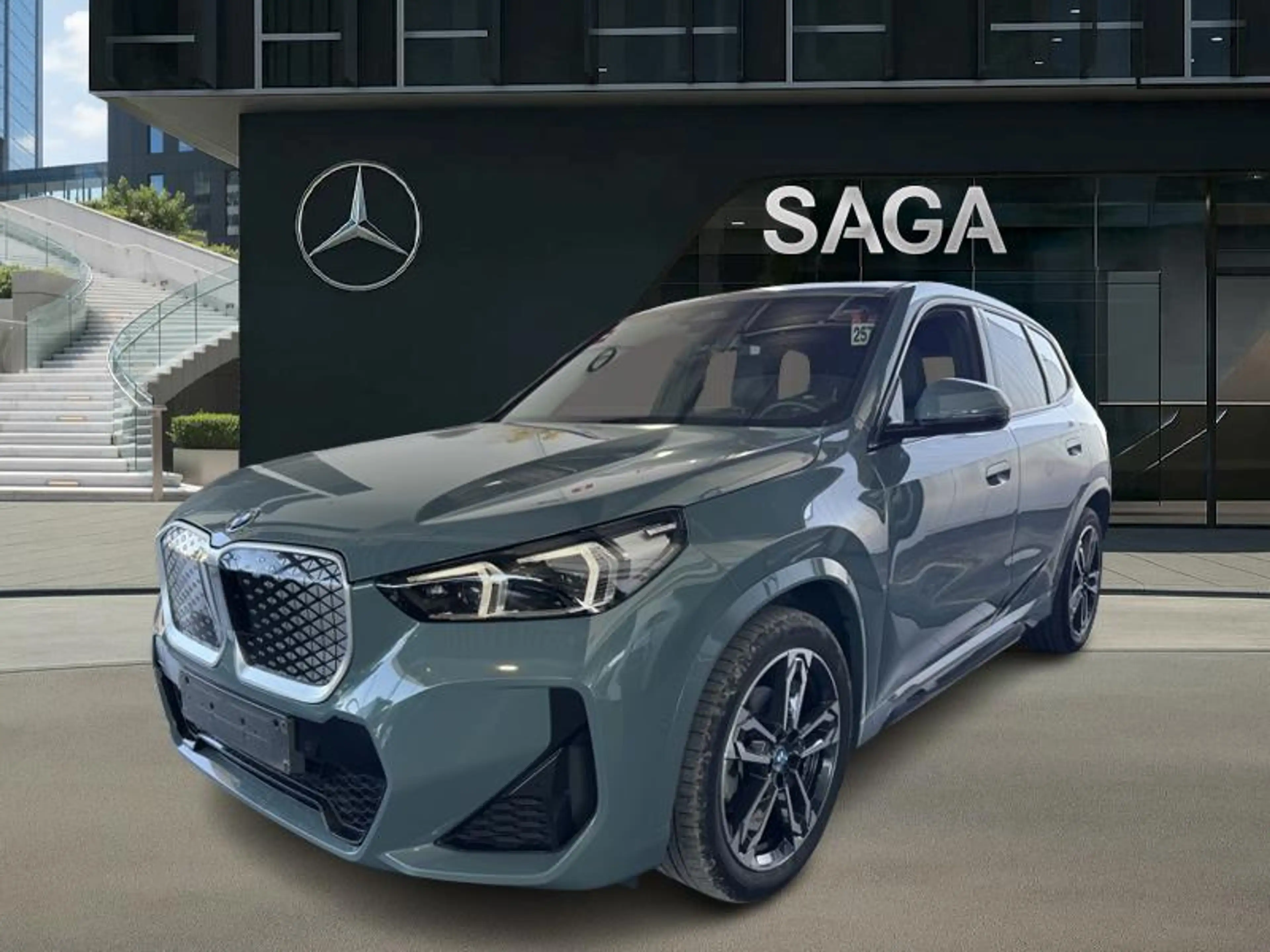 BMW iX1 (U11E)(2022-) 20 eDrive M Sport