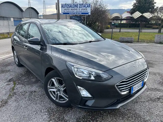 Ford Focus Focus V SW 1.5 ecoblue 120 CV Business *GANCIO TRAINO*