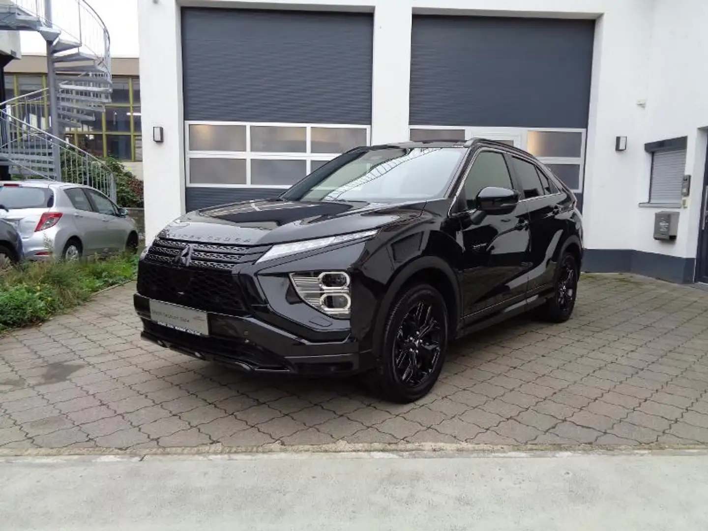 Mitsubishi Eclipse Cross Plug-in Hybrid TOP Black-Paket Schwarz - 2