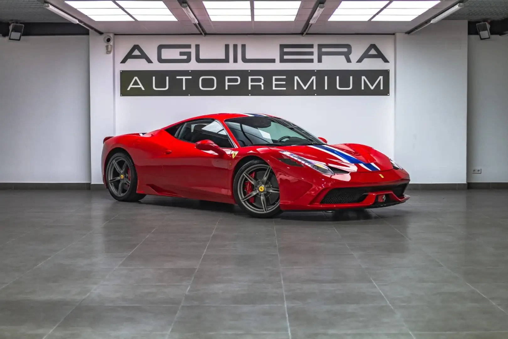 Ferrari 458 Speciale - 1