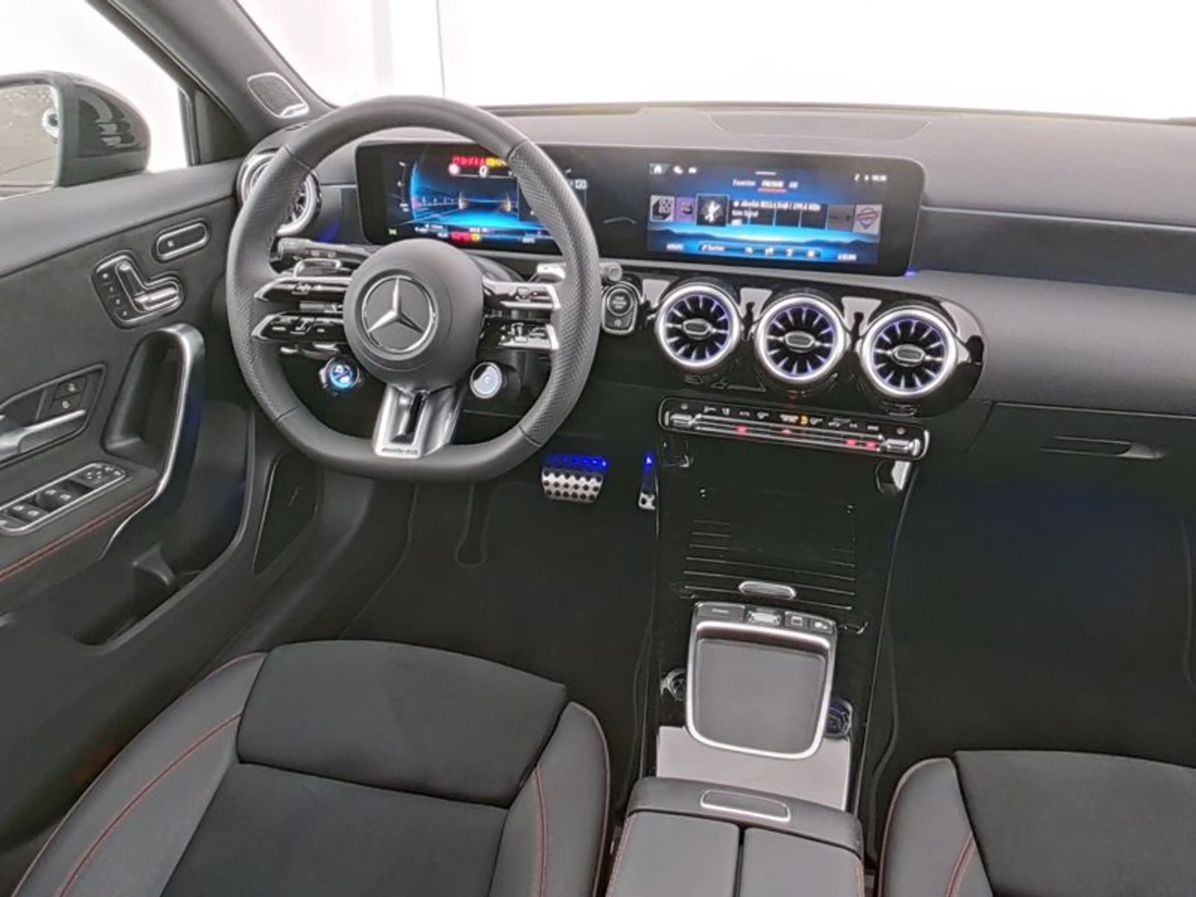 Mercedes-Benz A 45 AMG S 4M+ Premium+/Pano/Burm/Night/360/19' — photo 7