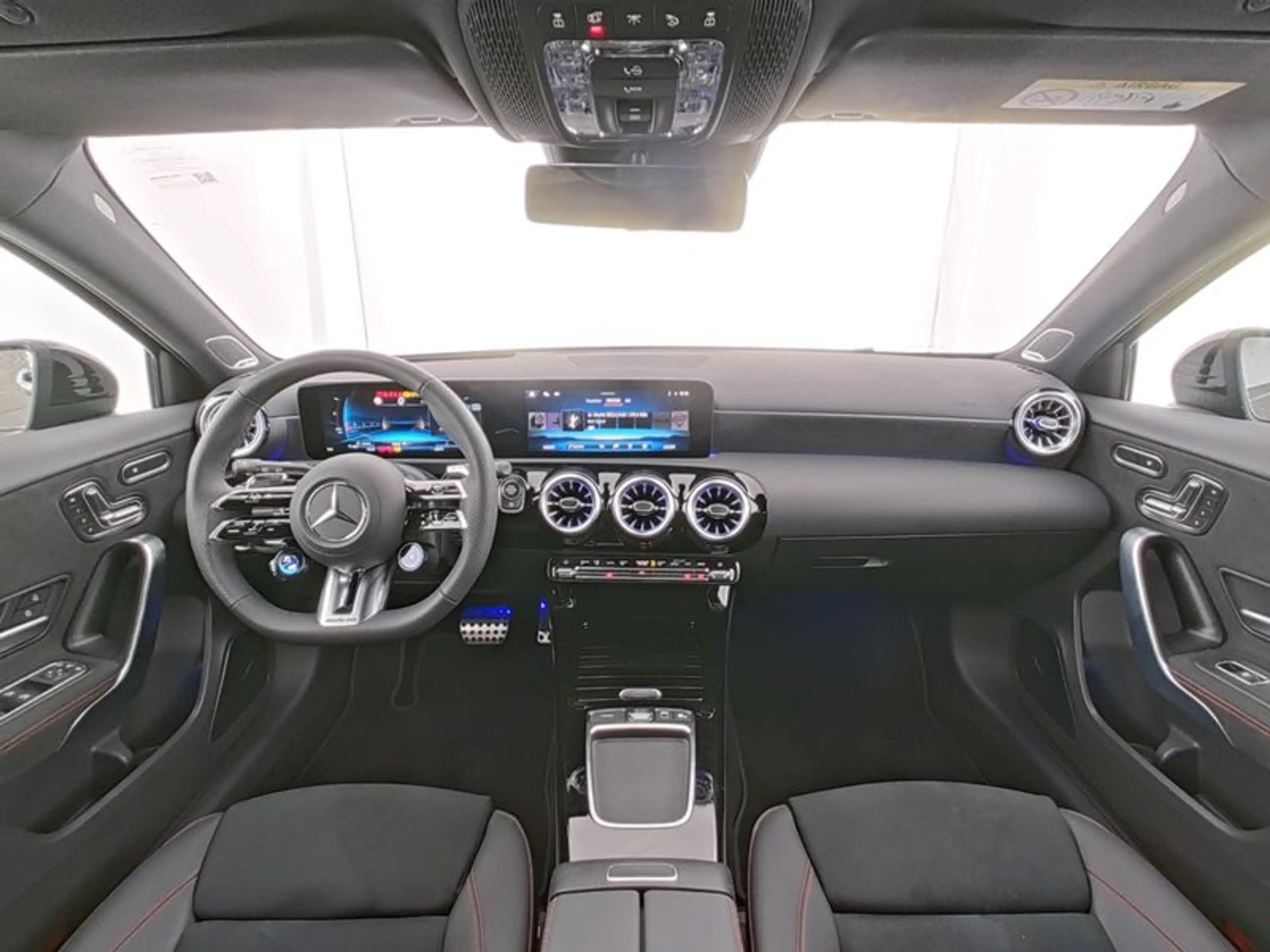 Mercedes-Benz A 45 AMG S 4M+ Premium+/Pano/Burm/Night/360/19' — photo 6