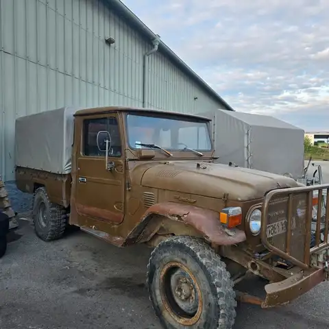 Toyota Land Cruiser HJ 45 Pick Up 2H Motor