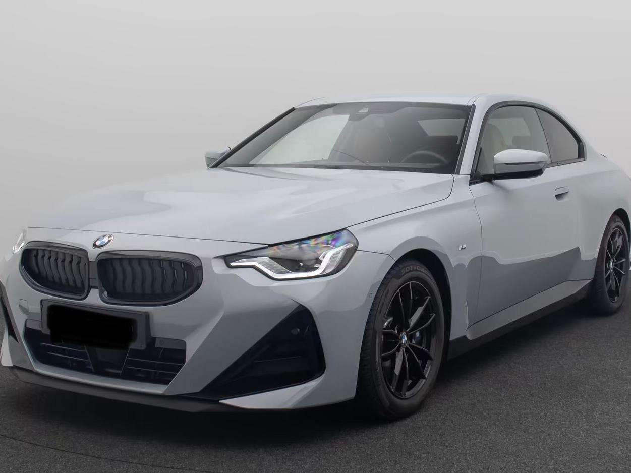 BMW 220