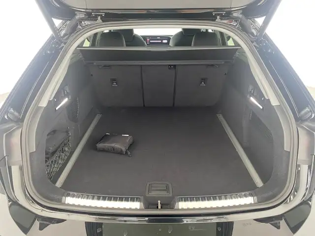 Audi A6 view 7