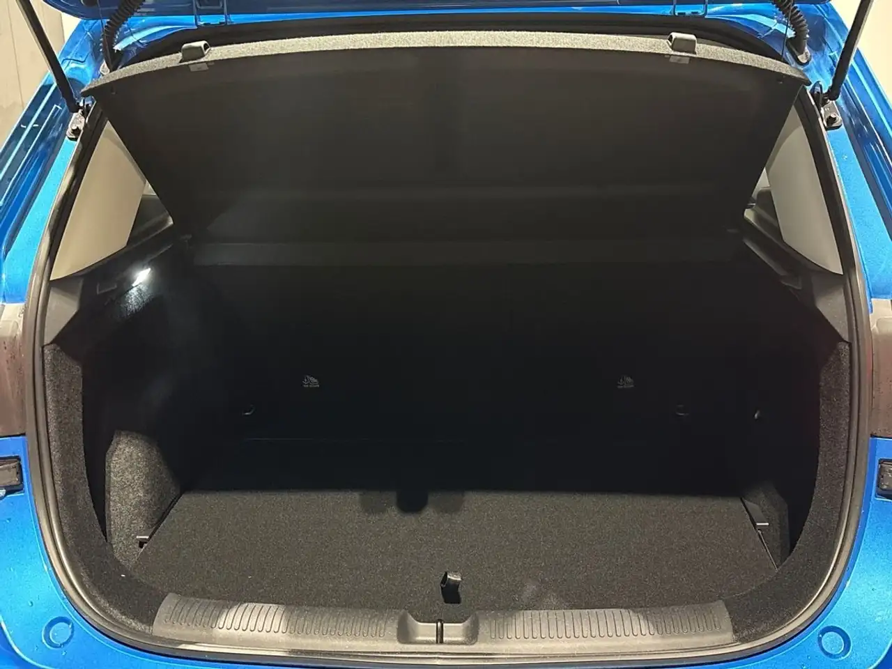 MG ZS NEW ZS 1.5L MT Standard Benzina GPL 7