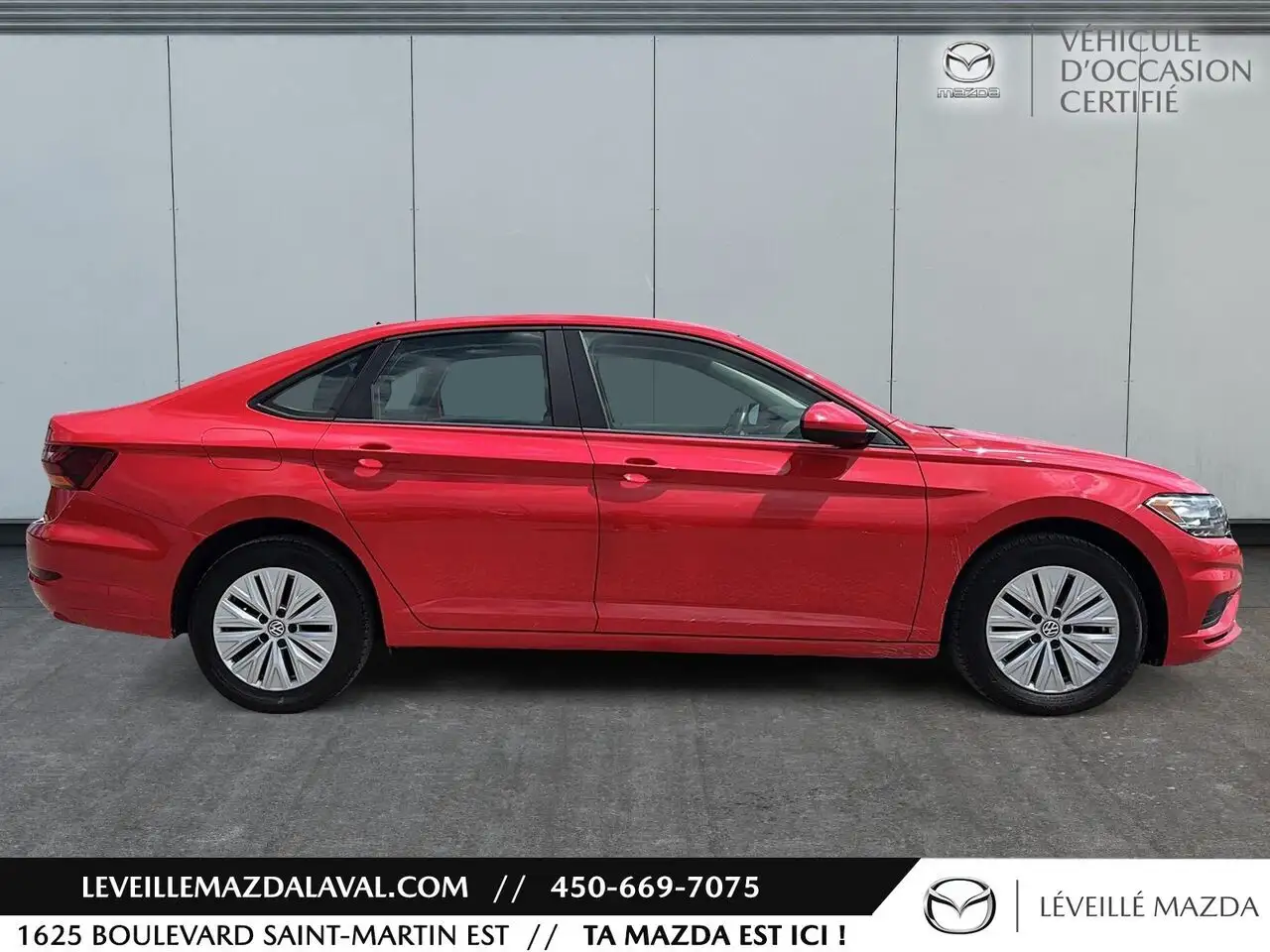 Volkswagen Jetta снимка Volkswagen Jetta